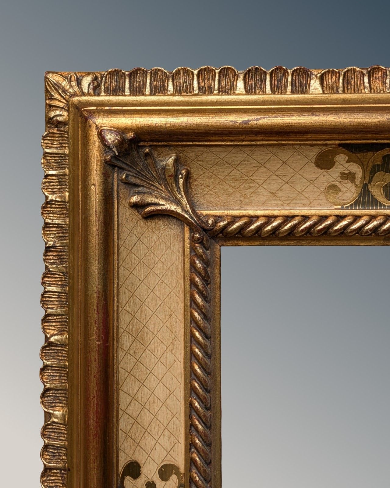 Good Decorative Italian Gilt Wood Frame photo for sale