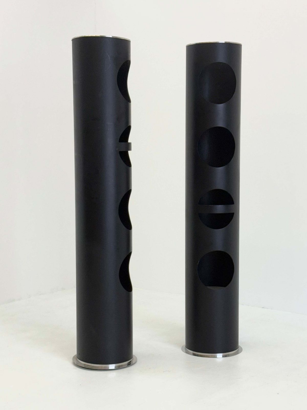 Xl Space Age Bookcases In Black photo vinterior