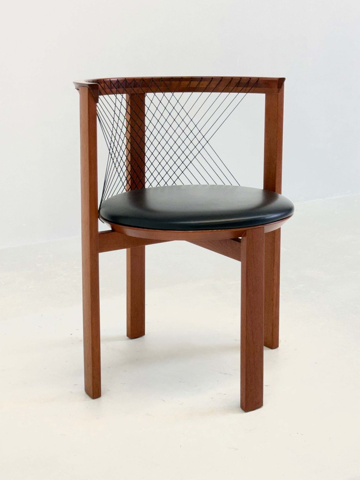 Set Of Tranekær String Chairs By Niels Jørgen Haugesen photo furniture