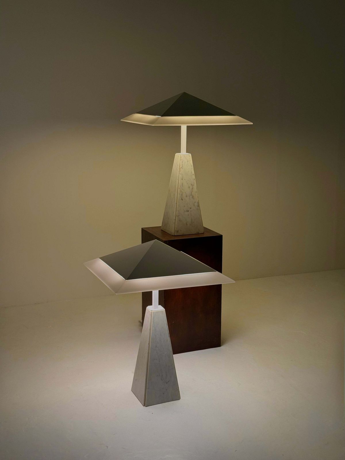 Abat Jour Table Lamp By Cini Boeri For Arteluce photo for sale