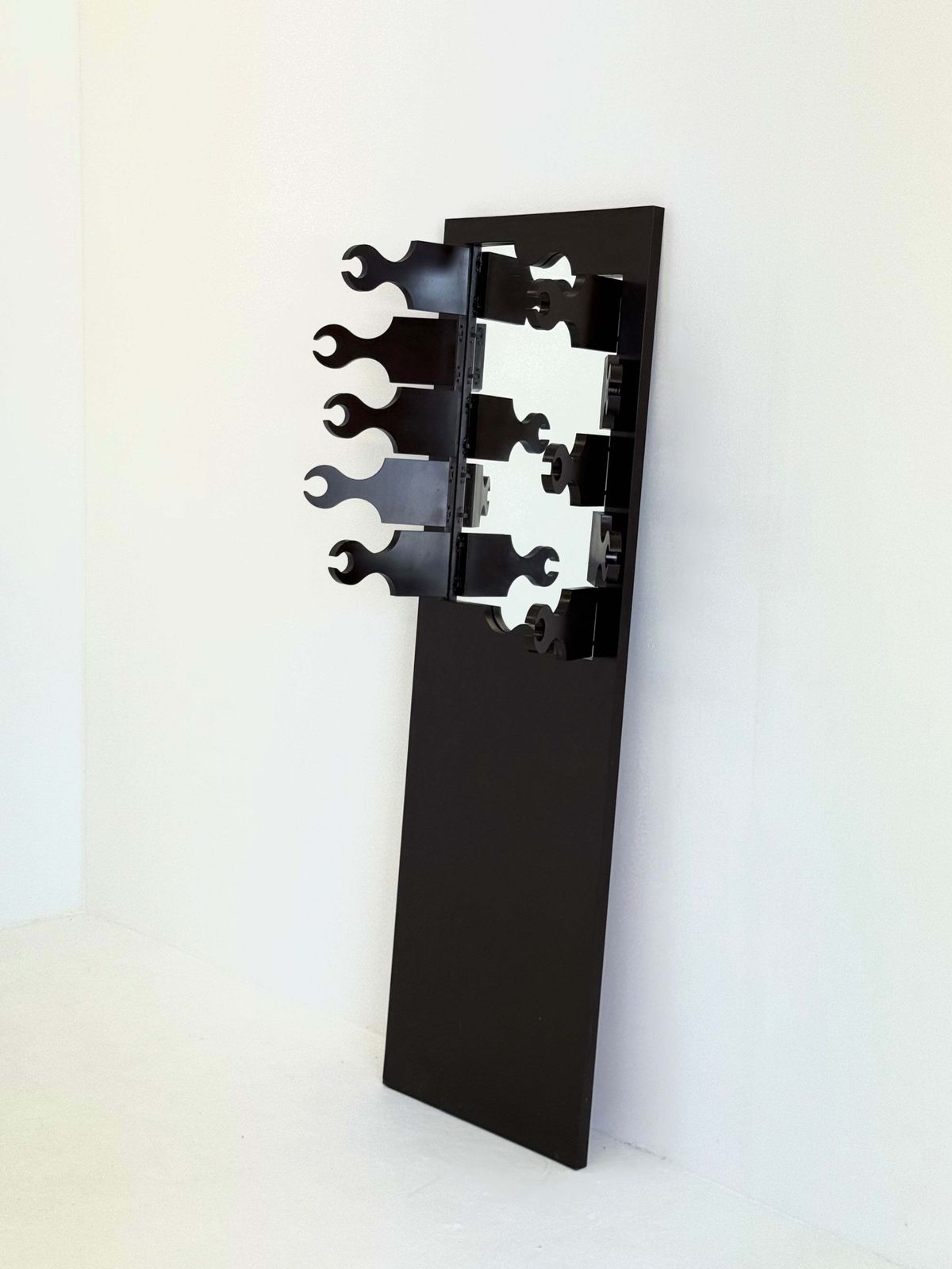Rare Scorpion Coat Rack Mirror By Anonima Design For Bonetto
