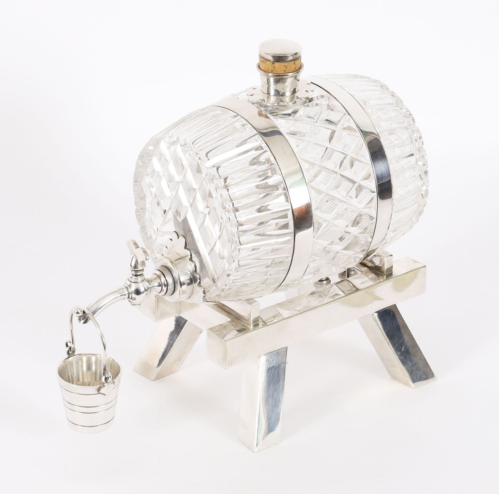 photo vinterior Antique  Crystal Barrel Decanter Mappin & Webb 19th C