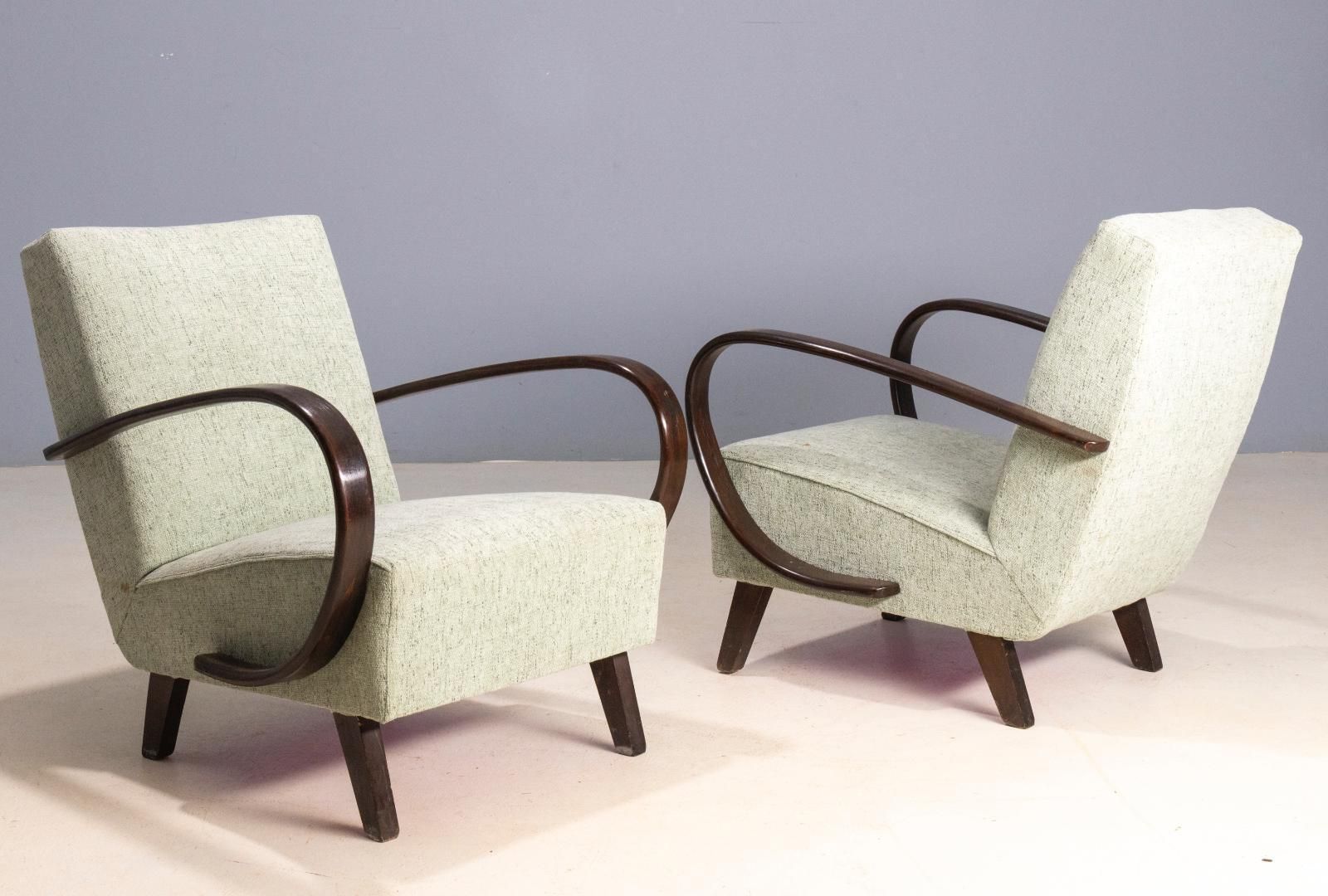 Pair Of Armchairs H 227, Jindřich Halabala, 1930s, Czechoslovakia photo for sale
