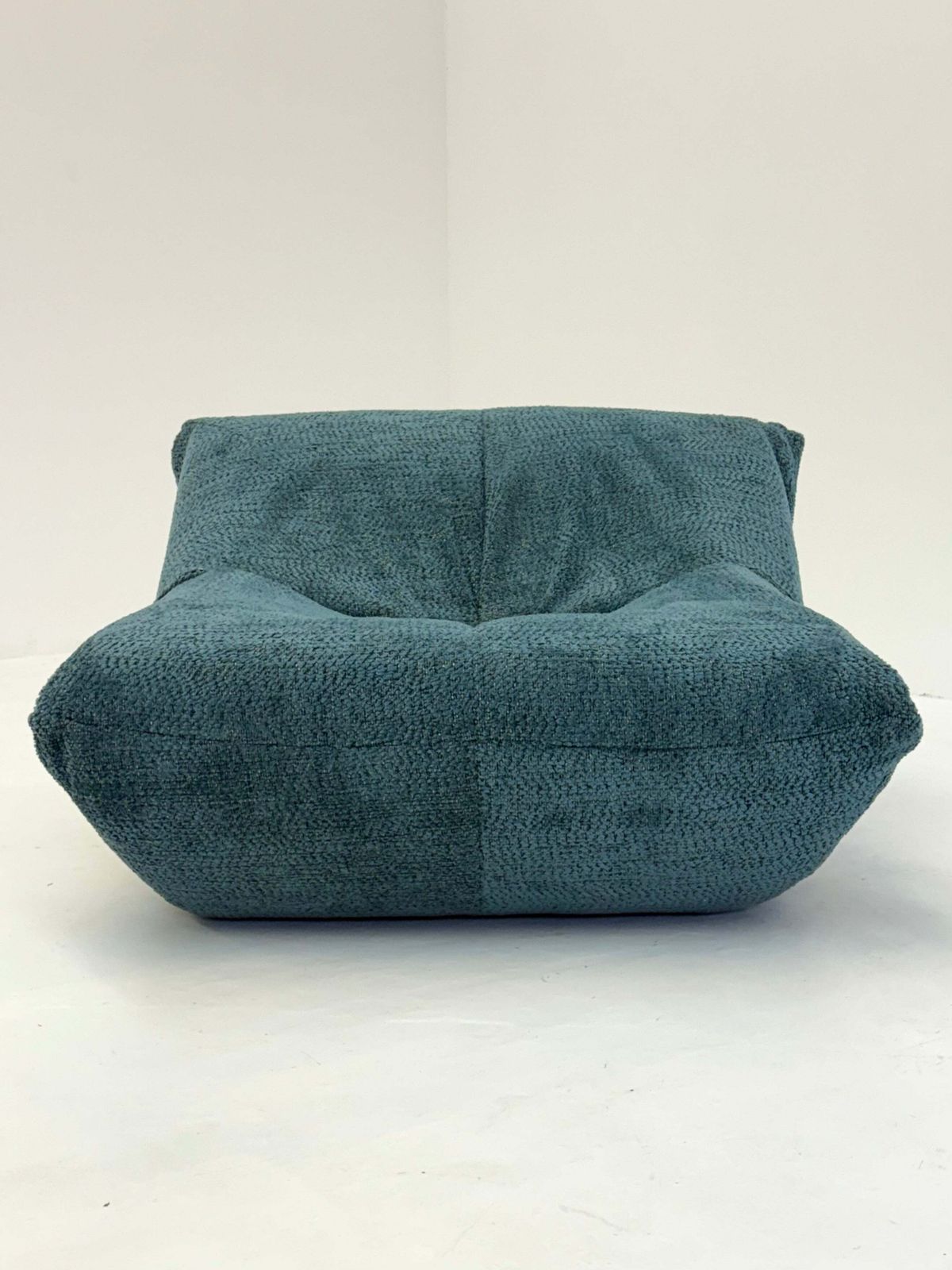 Papillon Lounge Chairs By Guido Maria Rosati For Giovannetti In Blue photo vinterior
