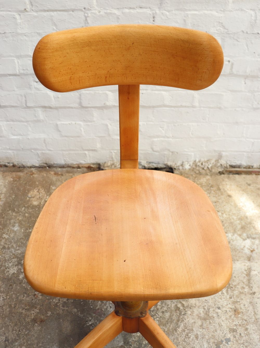 Beautiful Vintage German Federdreh Office Chair photo 345.0