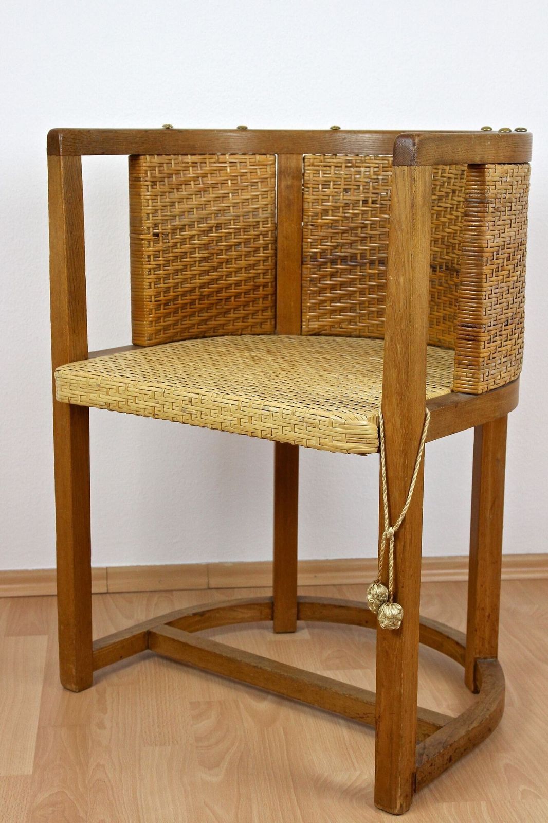 3290.0 20th Century Art Nouveau Armchair Mod. 1307 By Prag Rudniker, Austria Ca. 1903 photo