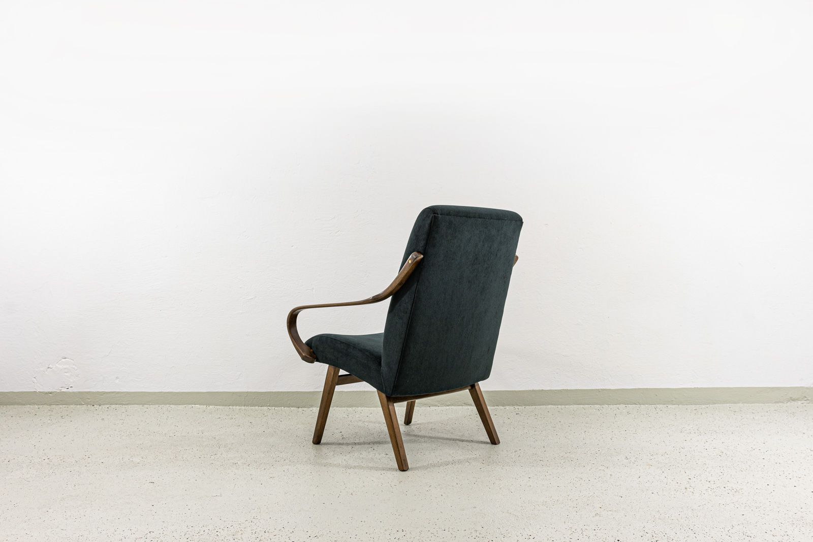 Vintage Armchair By Jaroslav šmídek For Ton, Czechoslovakia, 1960's photo Furniture