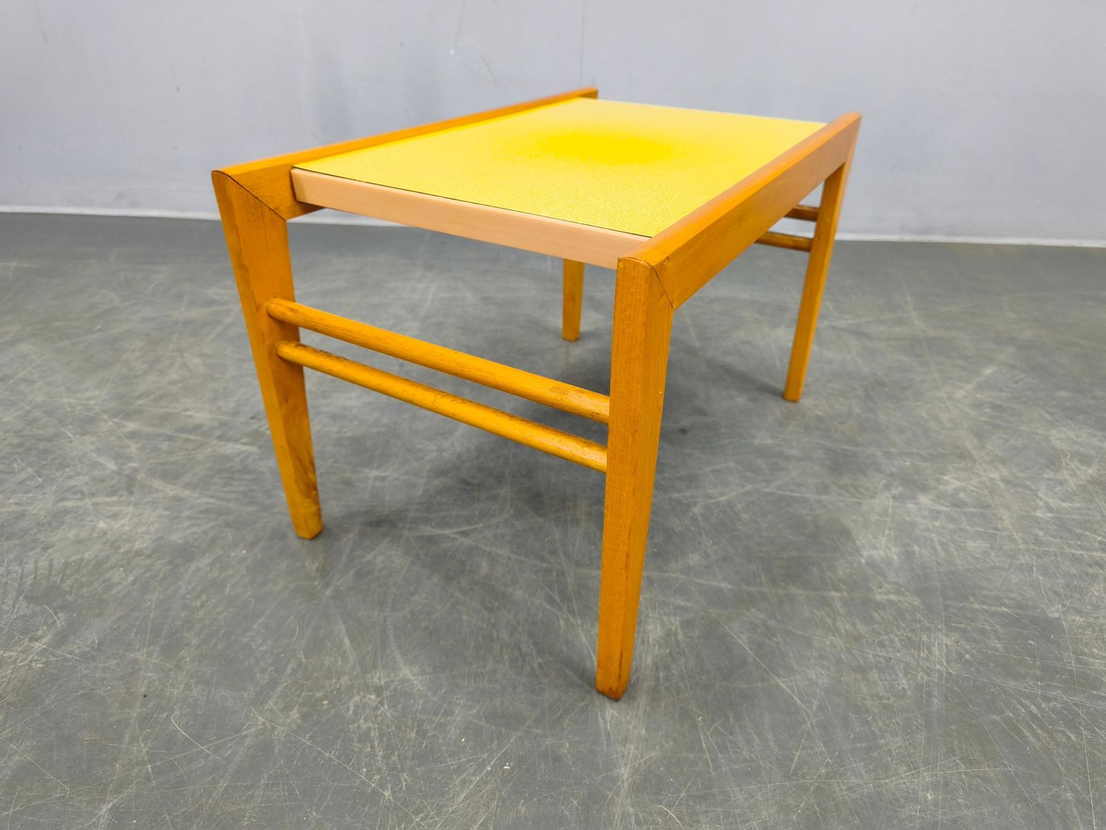 Mid Century Beech Plant Stands With Umakart Tops, 1970s Set photo buy