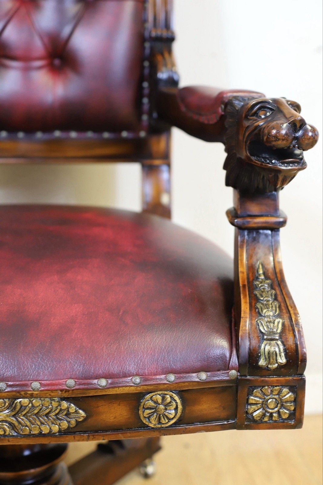 photo furniture Stunning Victorian Empire Style Gilt Carved Wood Executive Swivel Chair