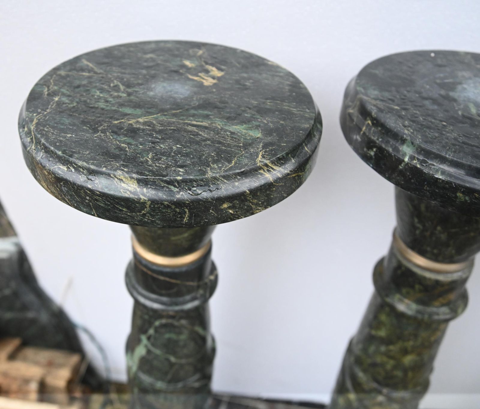 Pair Italian Marble Pedestal Stand Columns Classical photo vinterior