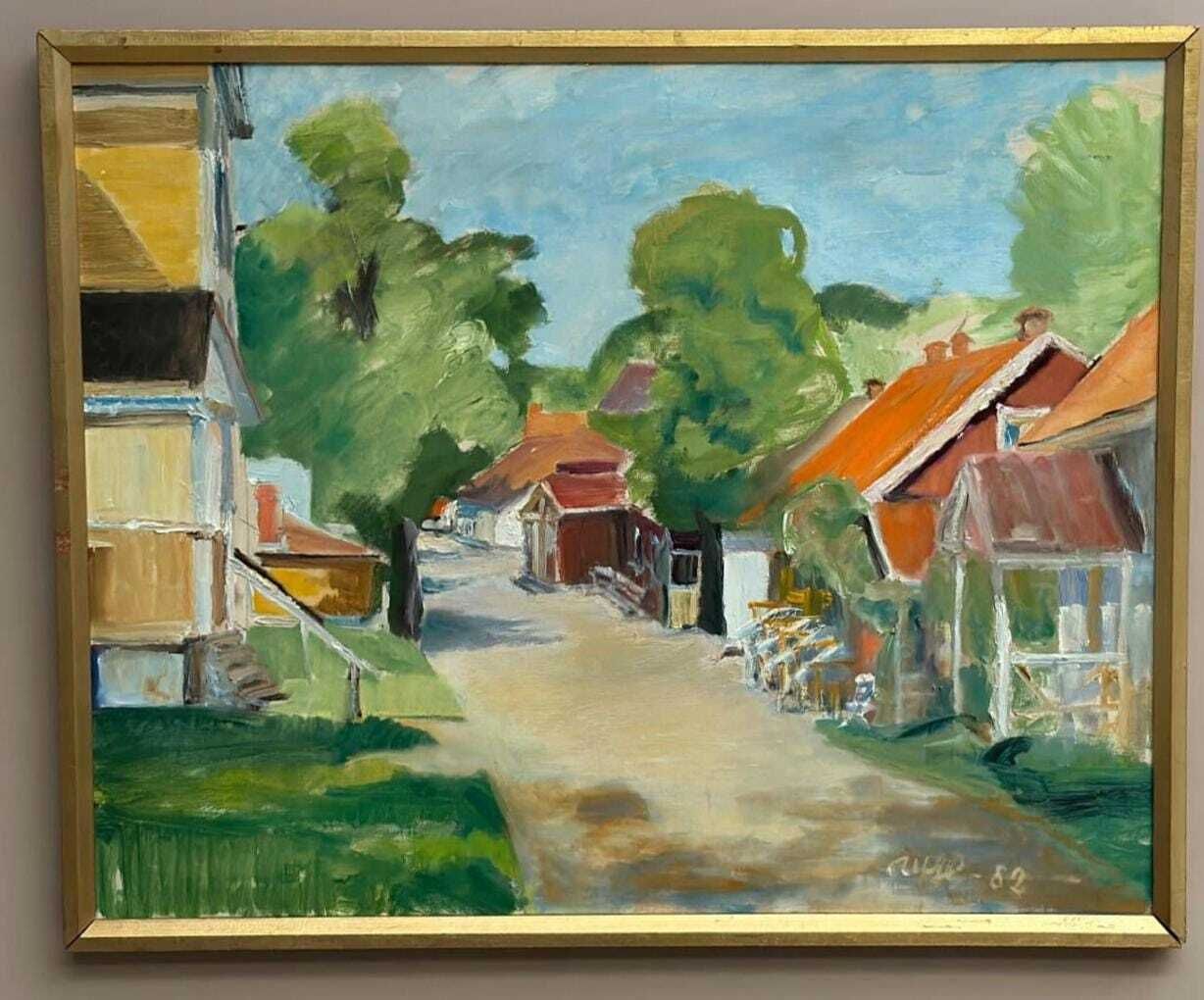 Original Swedish Oil On Canvas – Street With Houses And Trees By Ulfe – Dated 1982 – Vintage & Framed 65 × 75 Cm (25.6" × 29.5") photo furniture