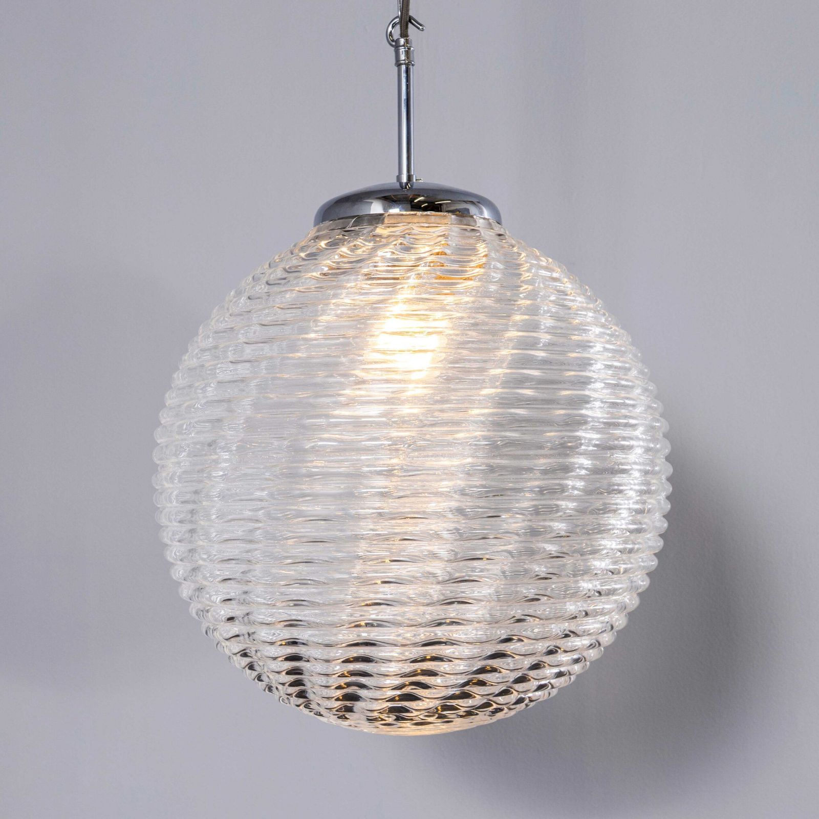 photo furniture 1950’s Original Large Crystal Wave Pendant Globe Lamps – 40cm