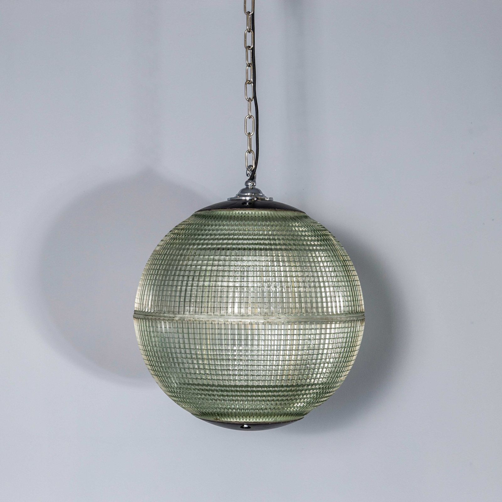 photo vinterior 1960’s Original Holophane Parisian Glass Globe Lamps – Extra Large 20 Inch