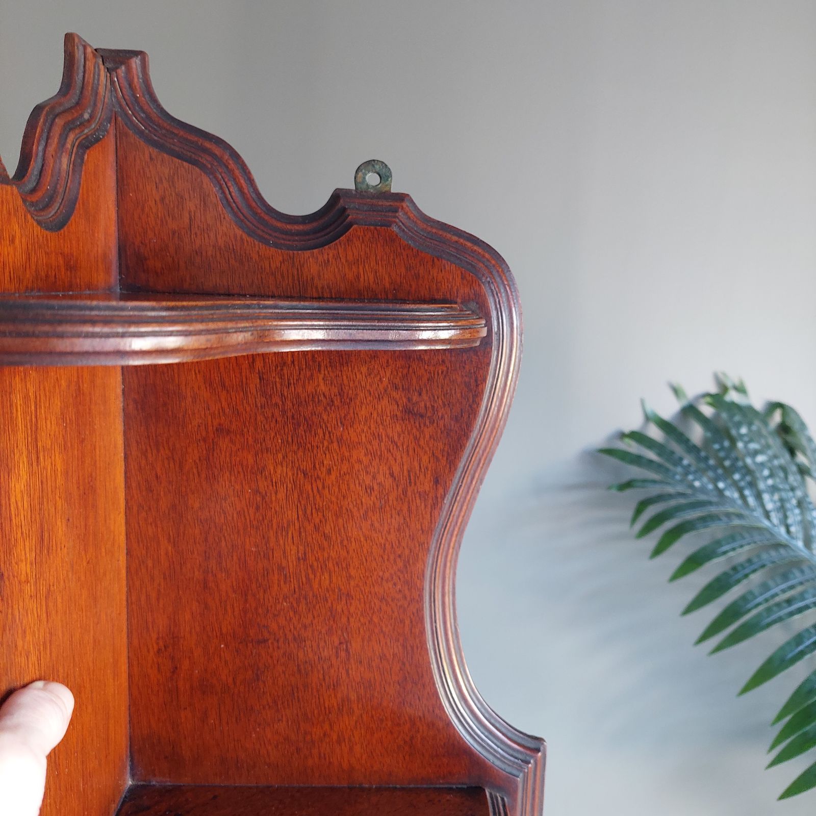 Antique Mahogany Corner Shelf Wall Shelving Hanging Shelf Unit 19th Century photo 150.0