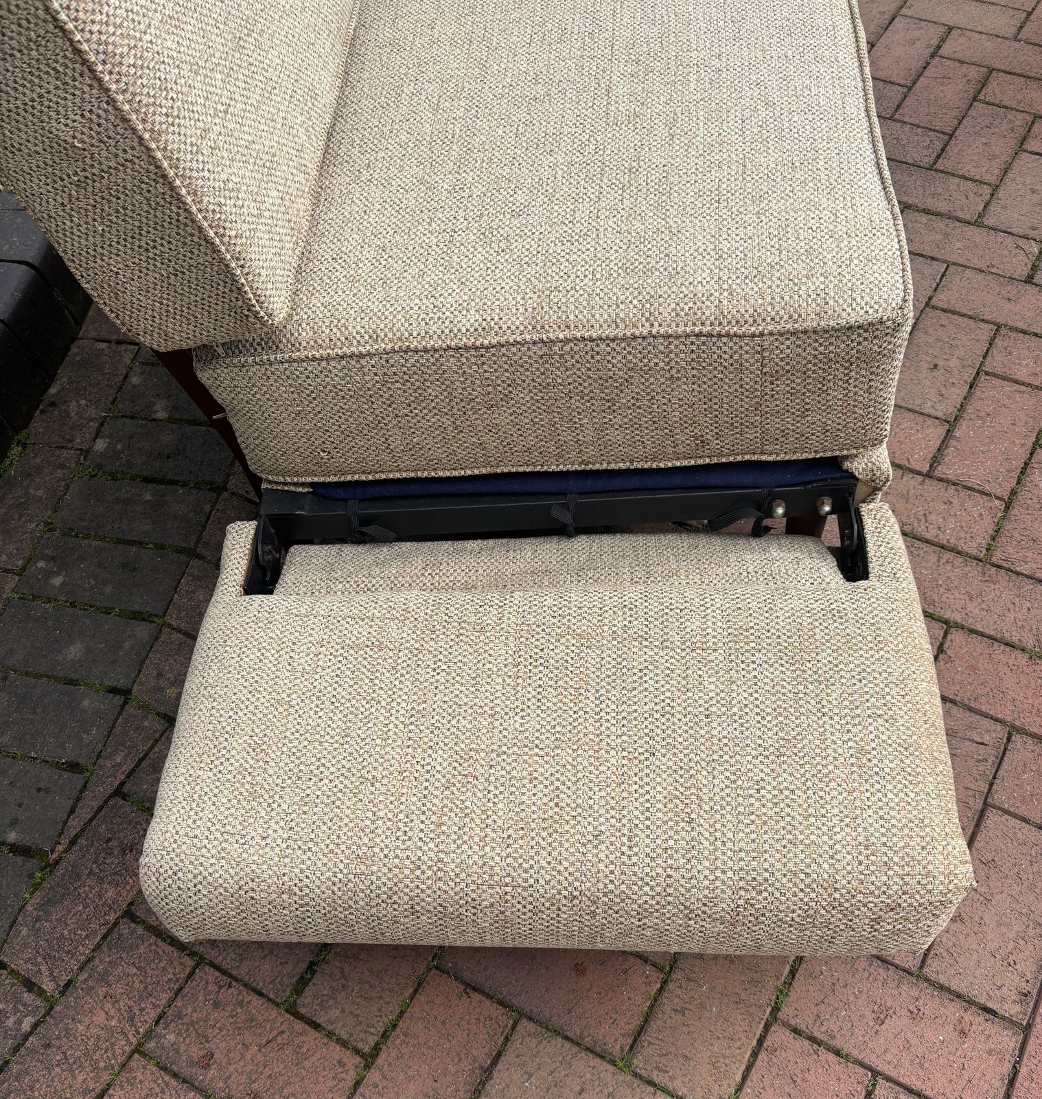 Mid Century Sofa / Day Bed photo buy