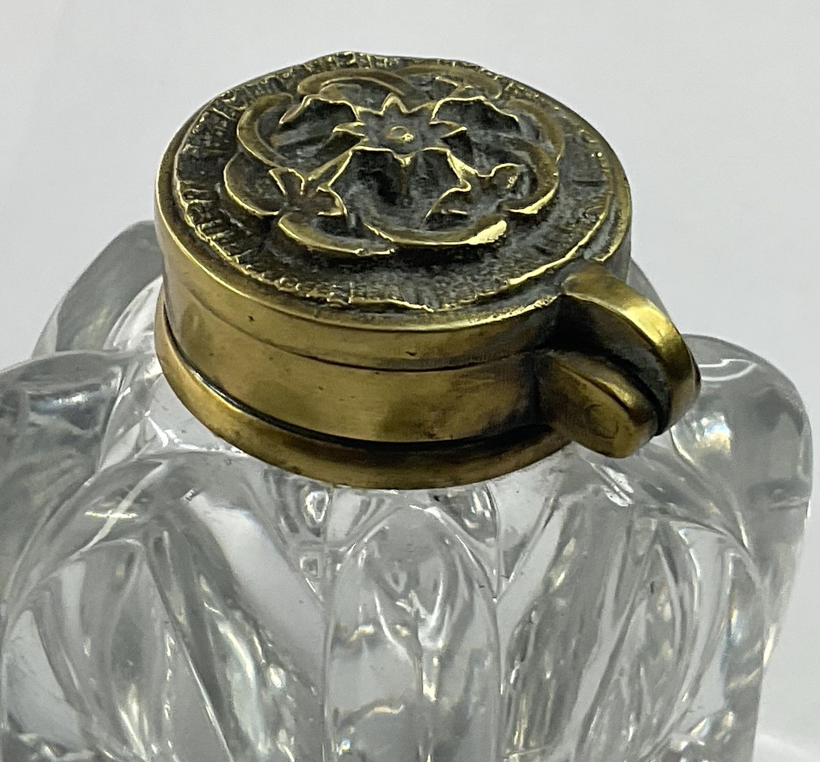 photo furniture Decorative Victorian Glass Inkwell – Ornate Floral Chased Brass Lid – C.1890