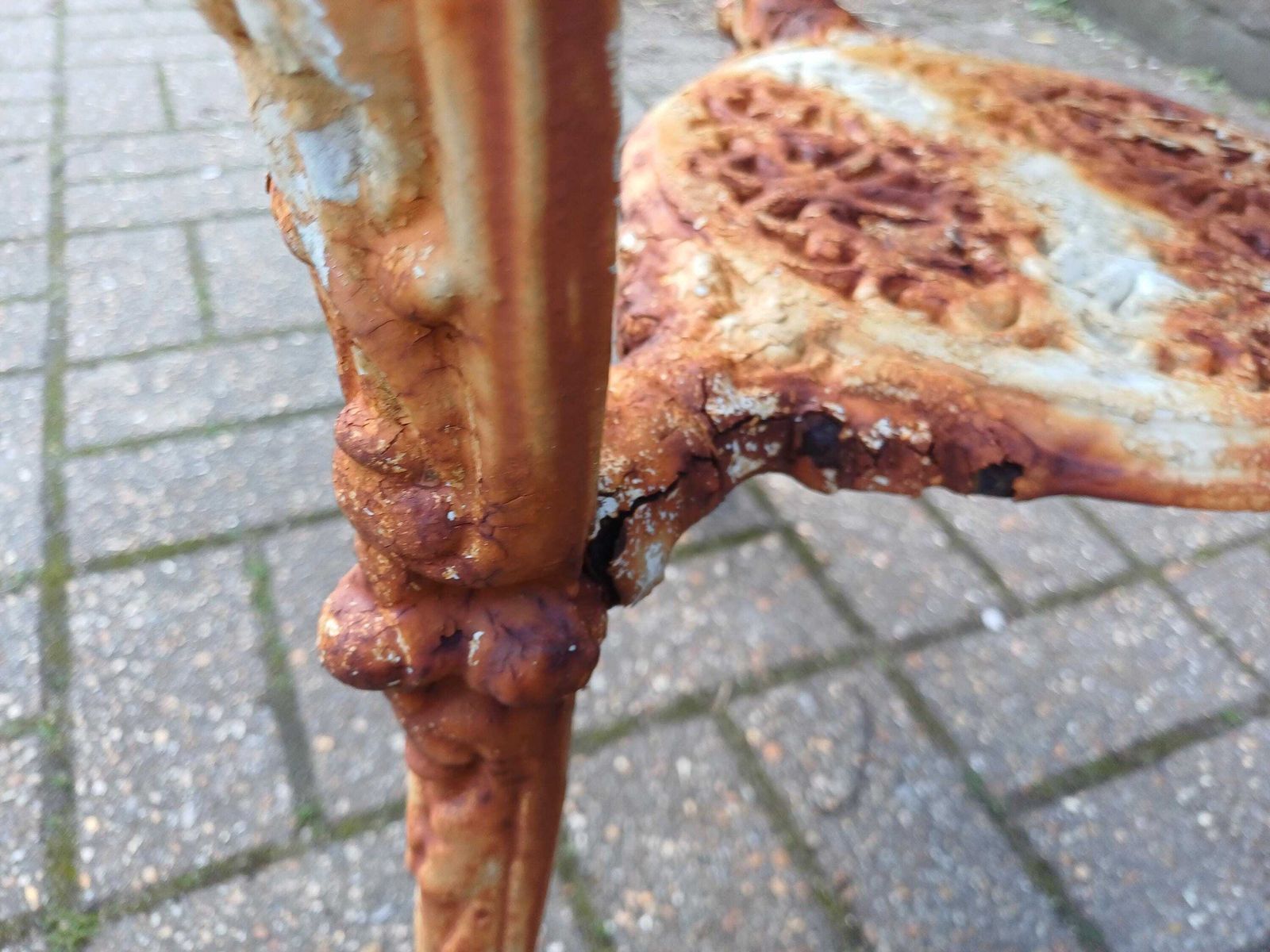 Late Victorian Britannia Cast Iron Side Table   Antique Garden Table  Shabby Chic Rust Patina   English Outdoor Table photo vinterior