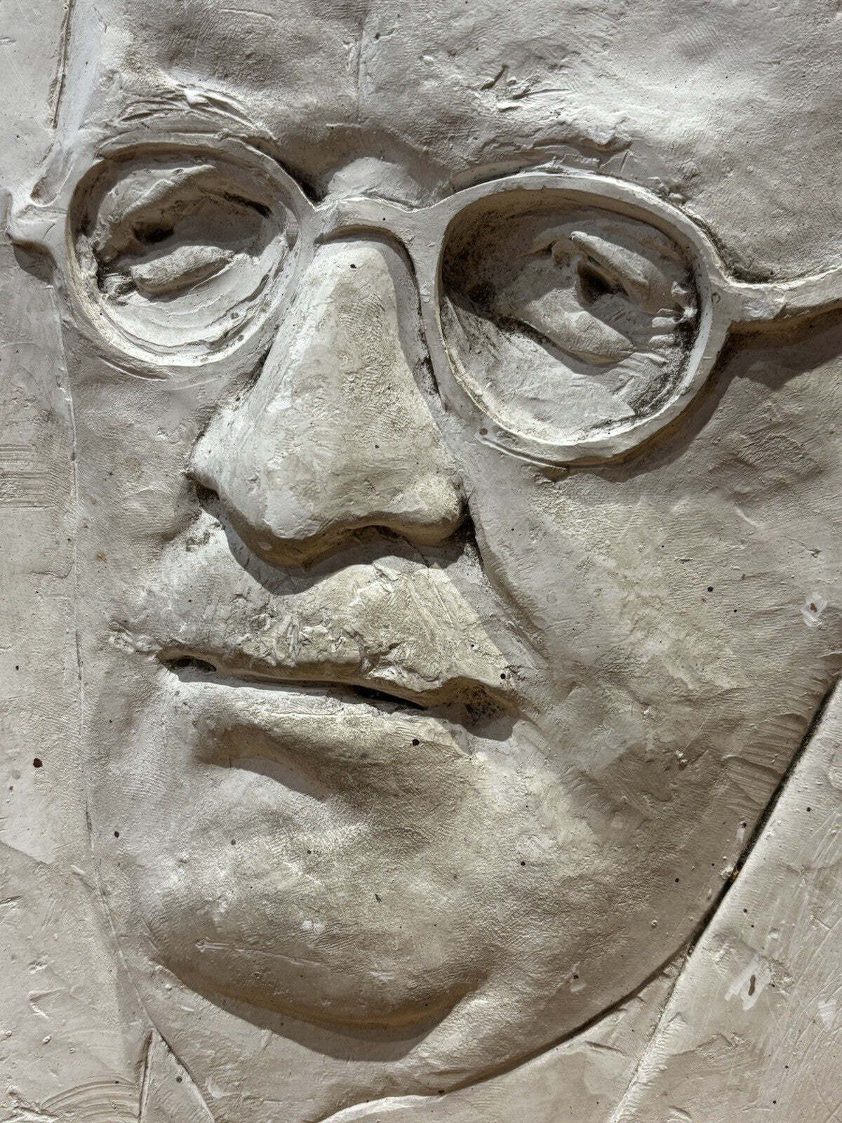 Orson Welles Original Pre Cast Plaster Plaque, By Famous Sculptor John W Mills photo furniture
