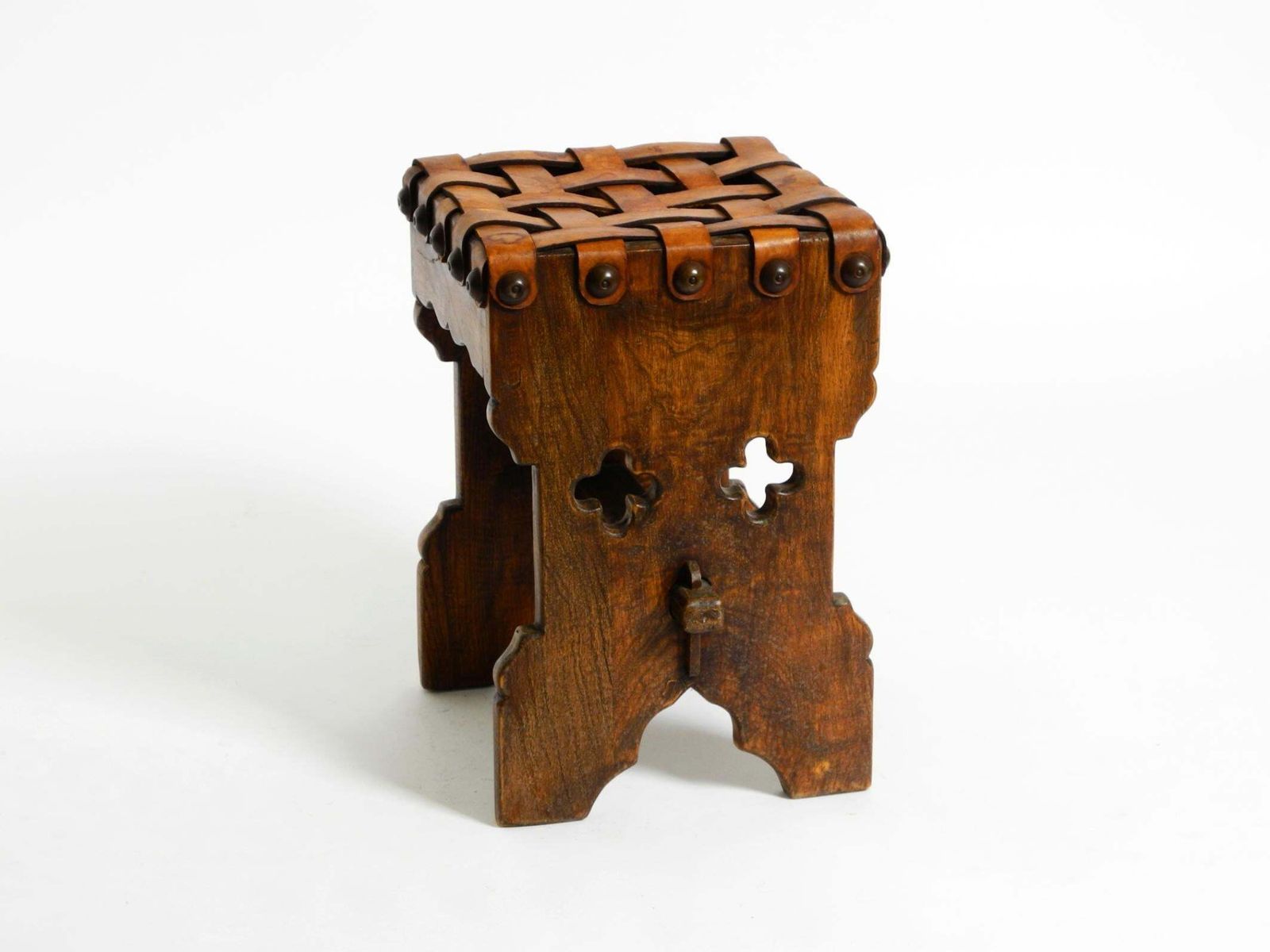 photo furniture Beautiful 1940s Oak Stool With A Seat Made Of Leather Straps