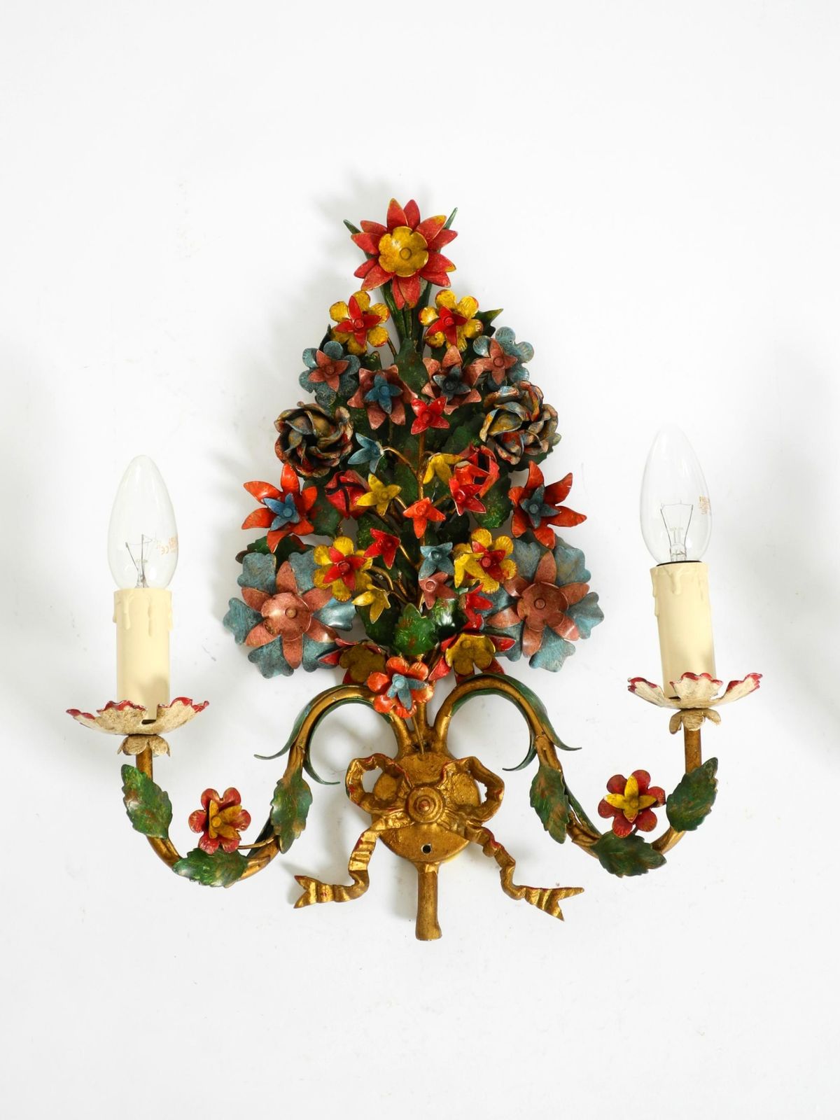 A Pair Of Beautiful 60s Hand Painted And Gilded Metal Wall Lamps By Hans Möller photo vinterior