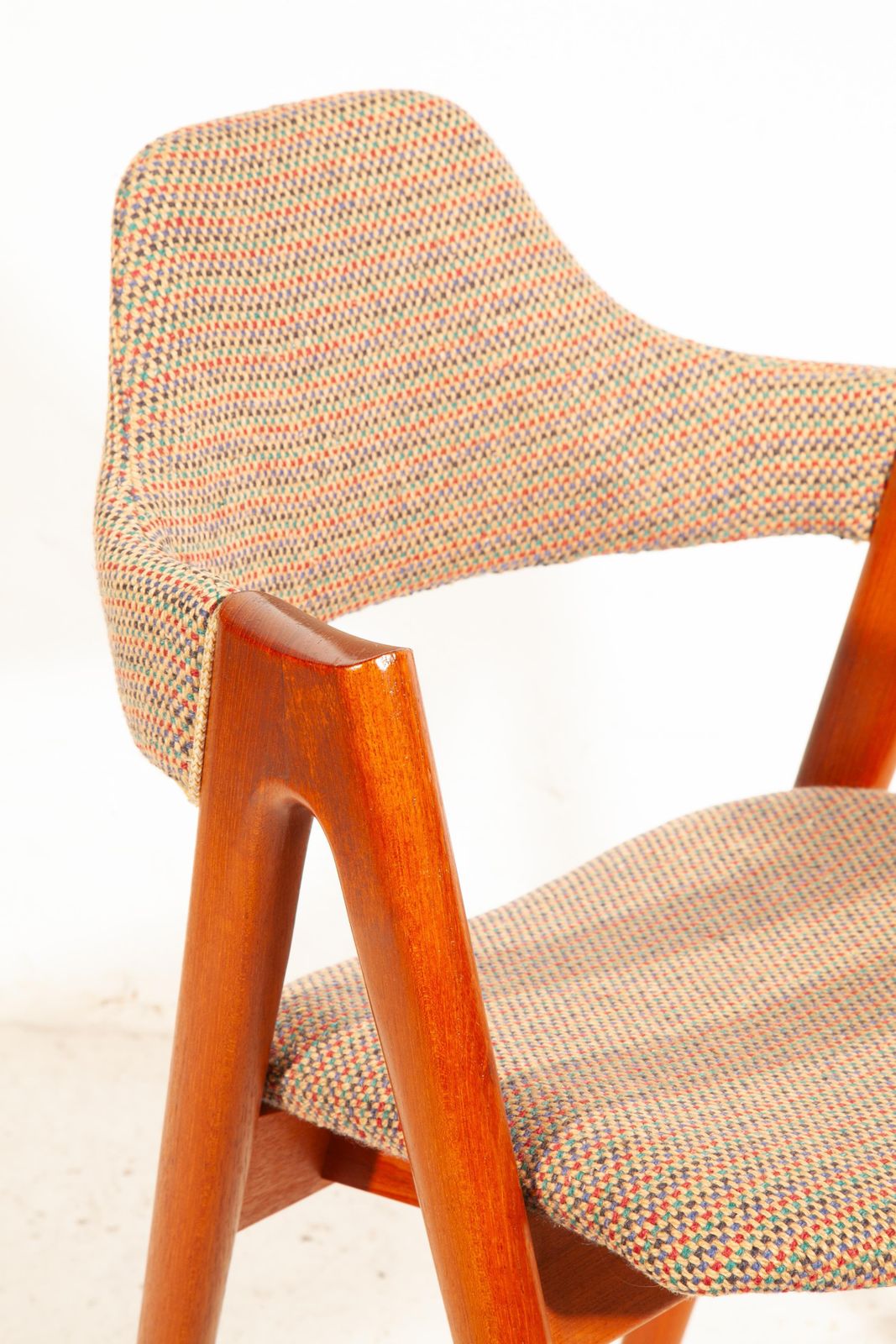 photo furniture Iconic Scandinavian Set Of Six Teak Dining Chairs By Kai Kristiansen, 1956