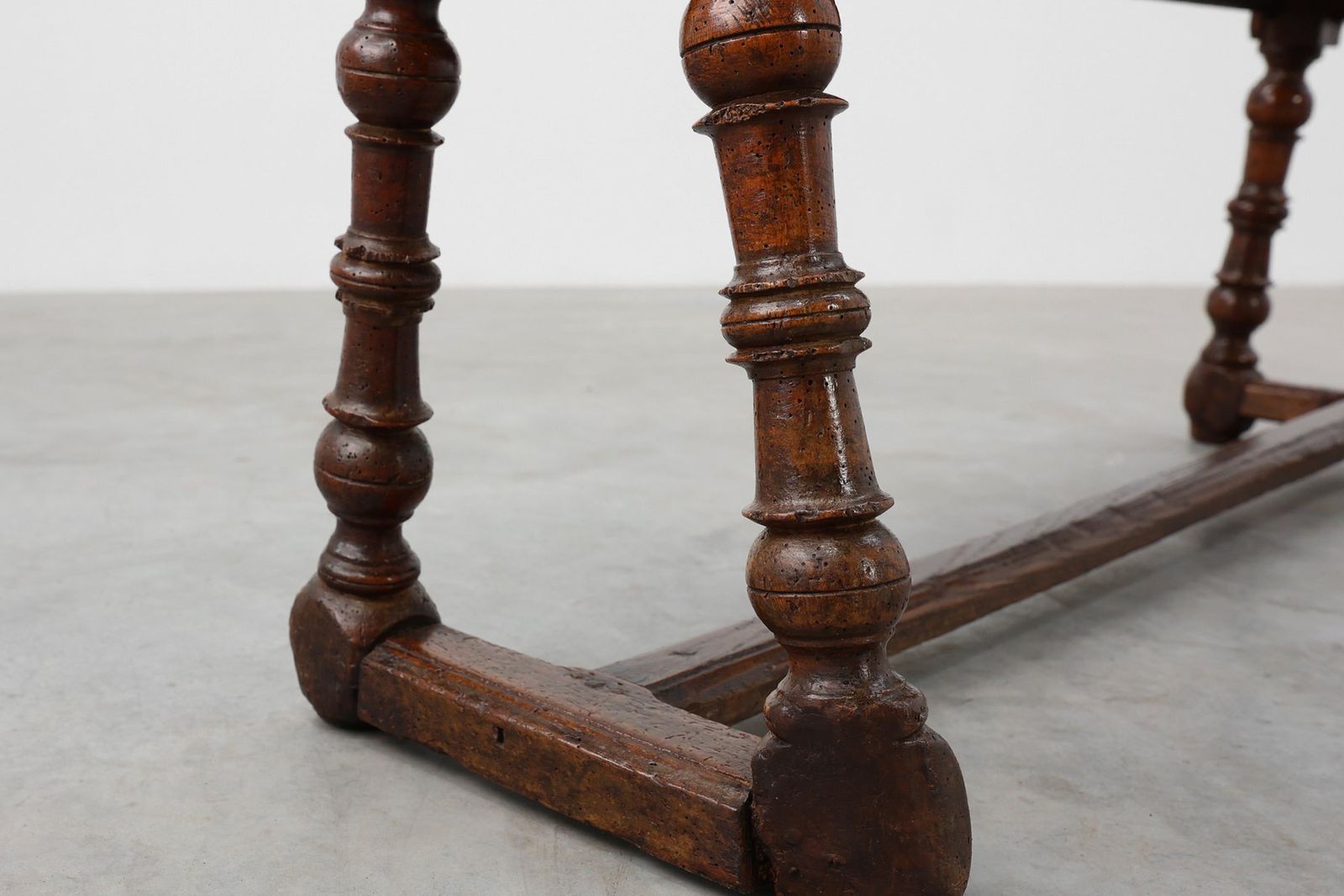 Furniture Antique English Oak Farmhouse Bench, United Kingdom, 1850s photo