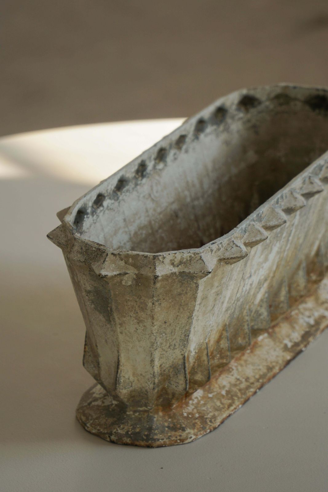 Early 20th Century, French Iron Jardinière, Patinated Planter, 1900–1920 photo vinterior