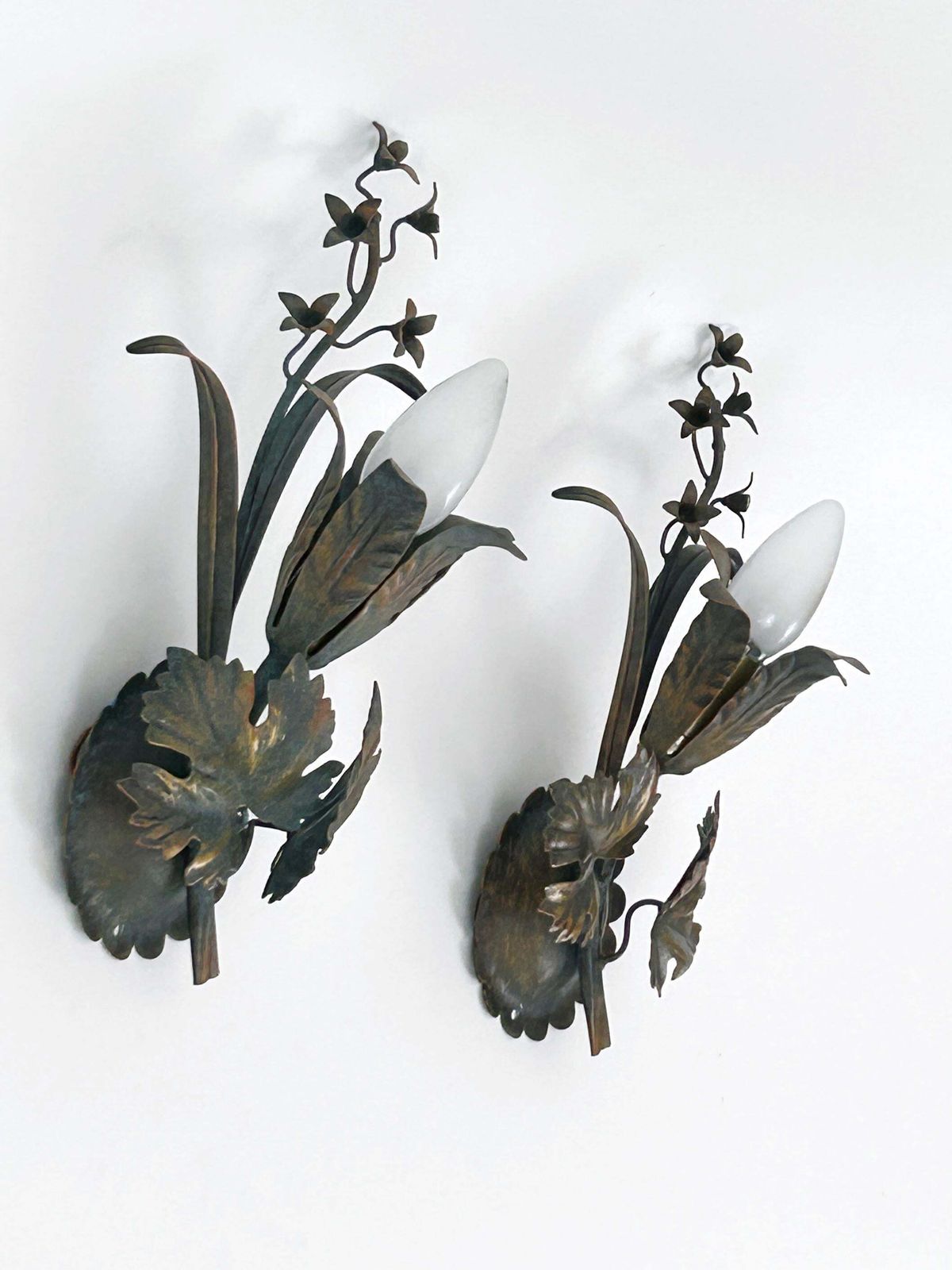 photo furniture Set Of Two Elegant Vine Leaves Sconces By Honsel Leuchten Germany 1970s