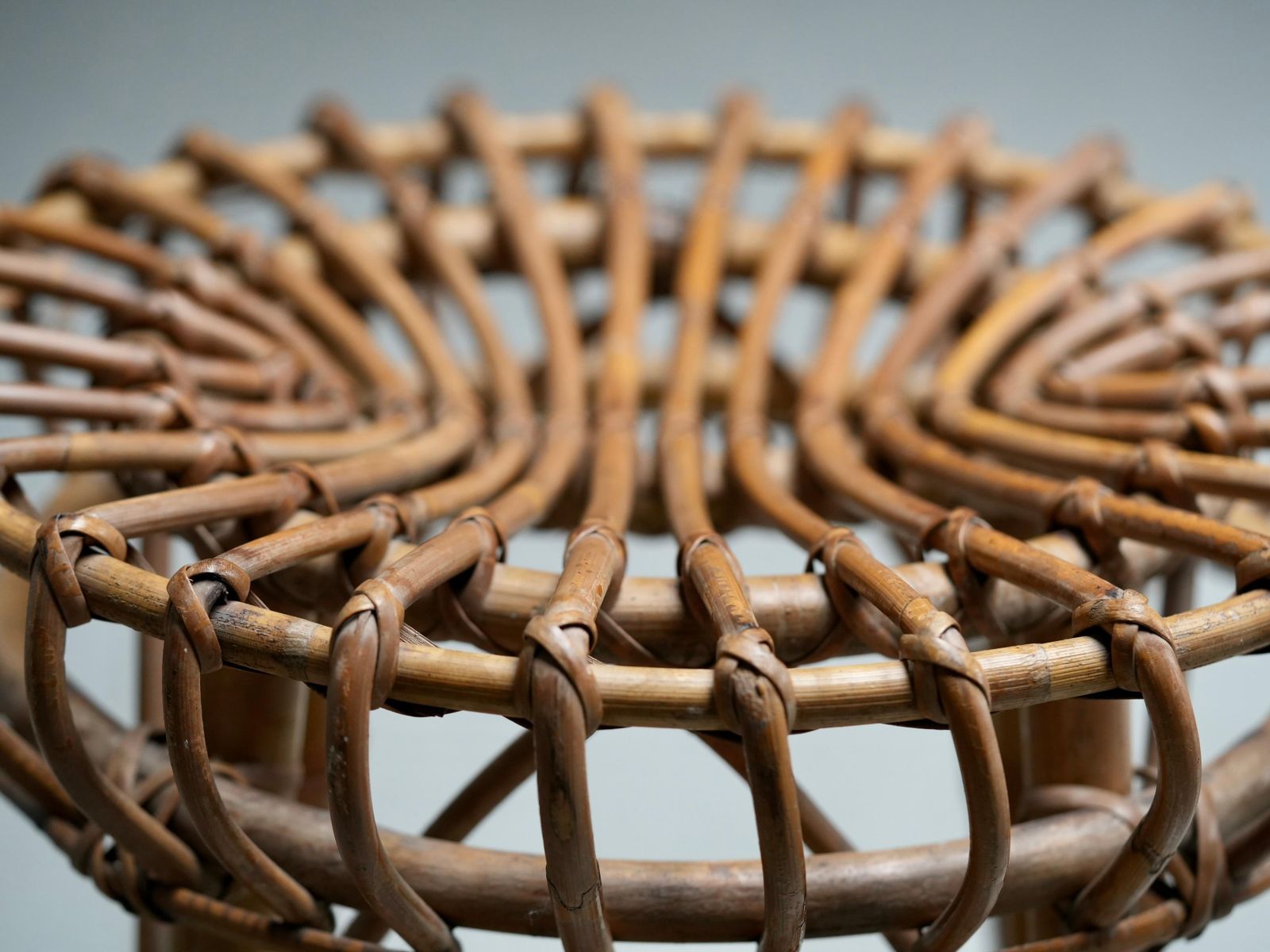 Set Van 2 Franco Albini Rotan En Bamboe Ronde Poefs, Italië Ca. Jaren 1960 photo buy
