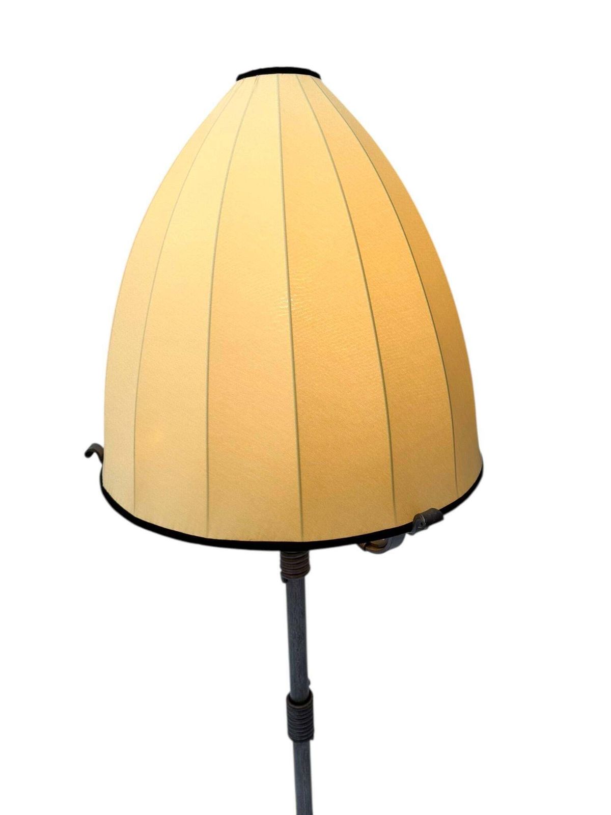 photo vinterior Art Deco Amsterdamse School Floor Lamp By Amsterdamsche Kunstsmederij, 1920s