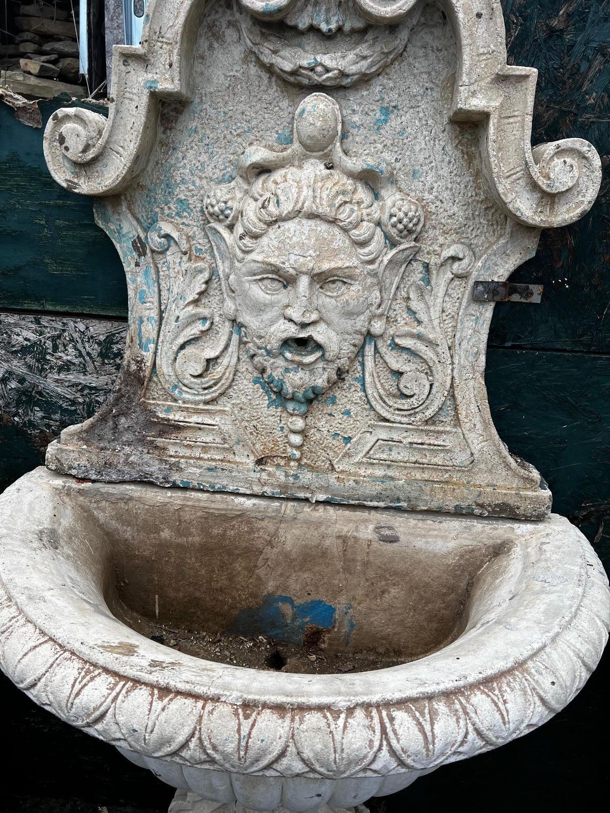 Composite Stone Wall Fountain With Mask And Basin, Italy photo buy