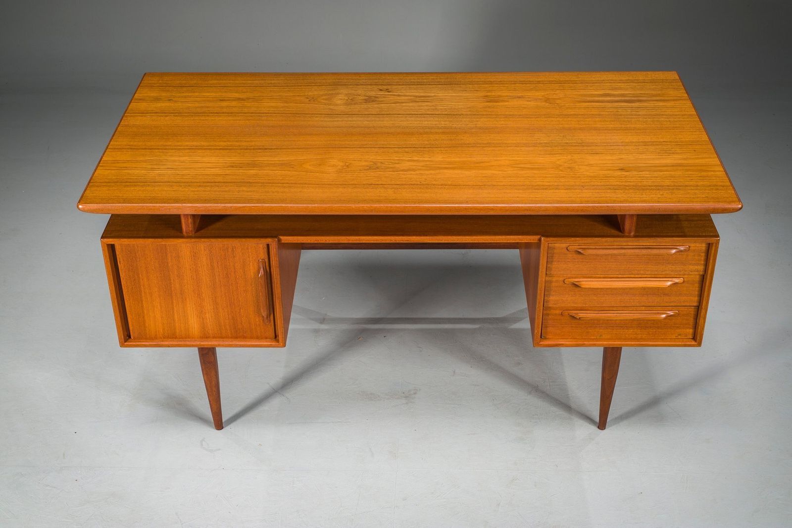 Model Rt200 Desk In Teak By Heinrich Riestenpatt, Germany, 1960s photo furniture