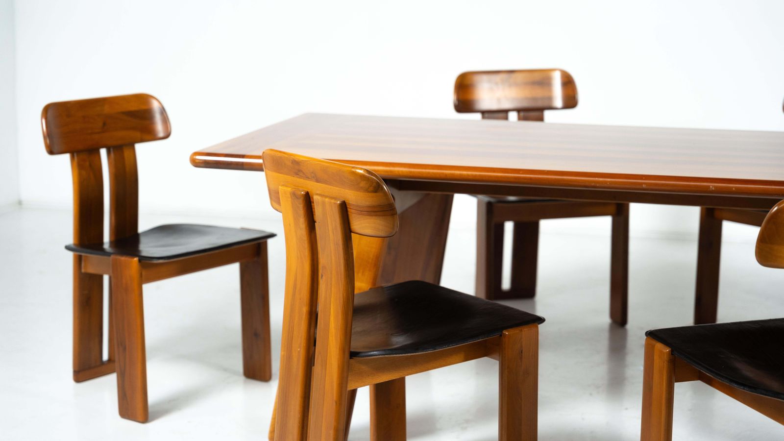 photo buy "Sapporo" Dining Table By Mario Marenco For Mobilgirgi, 1970s