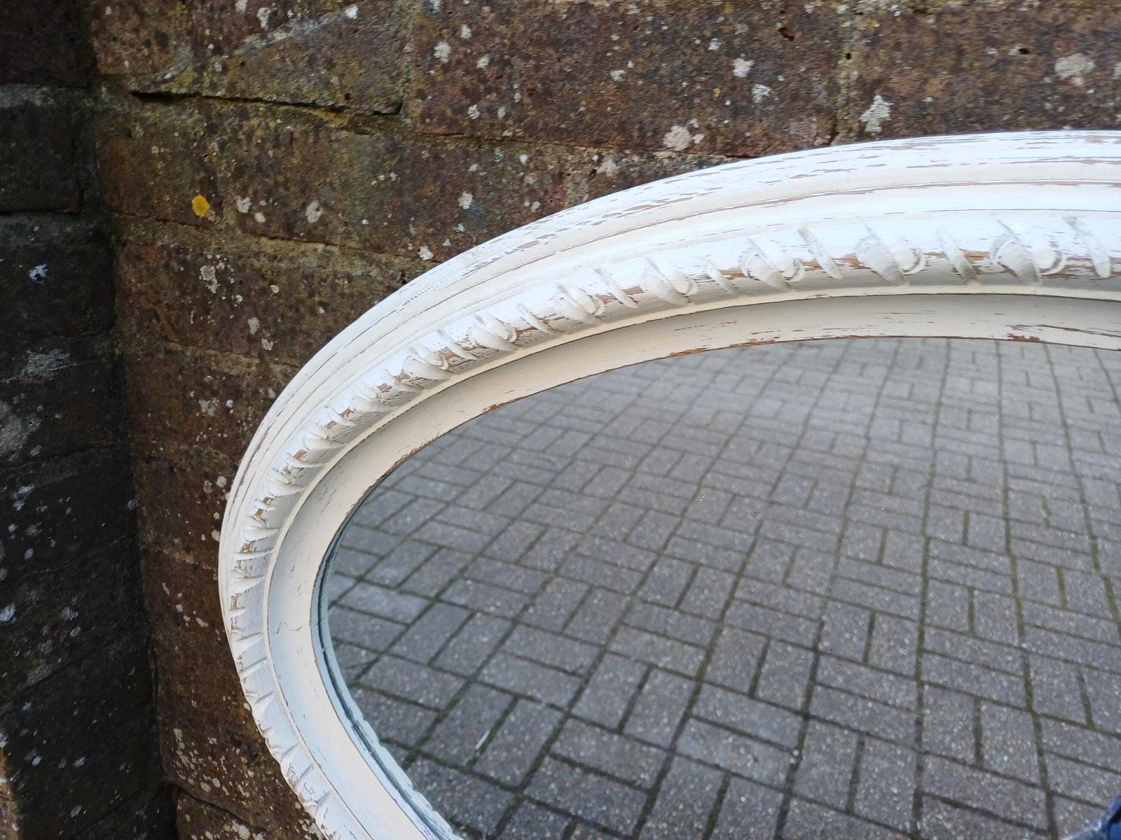 photo furniture Large Carved Hand Painted Pine Oval Wall Mirror In Farrow And Ball Wimborne White Distressed Finish Vintage Style