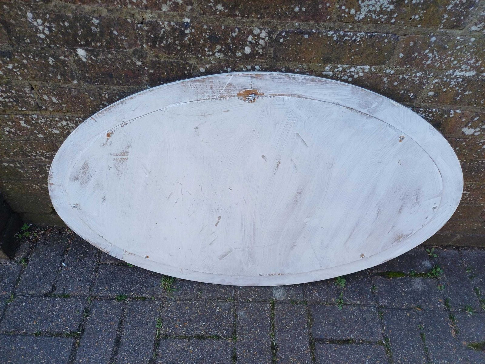 photo vintage Large Carved Hand Painted Pine Oval Wall Mirror In Farrow And Ball Wimborne White Distressed Finish Vintage Style