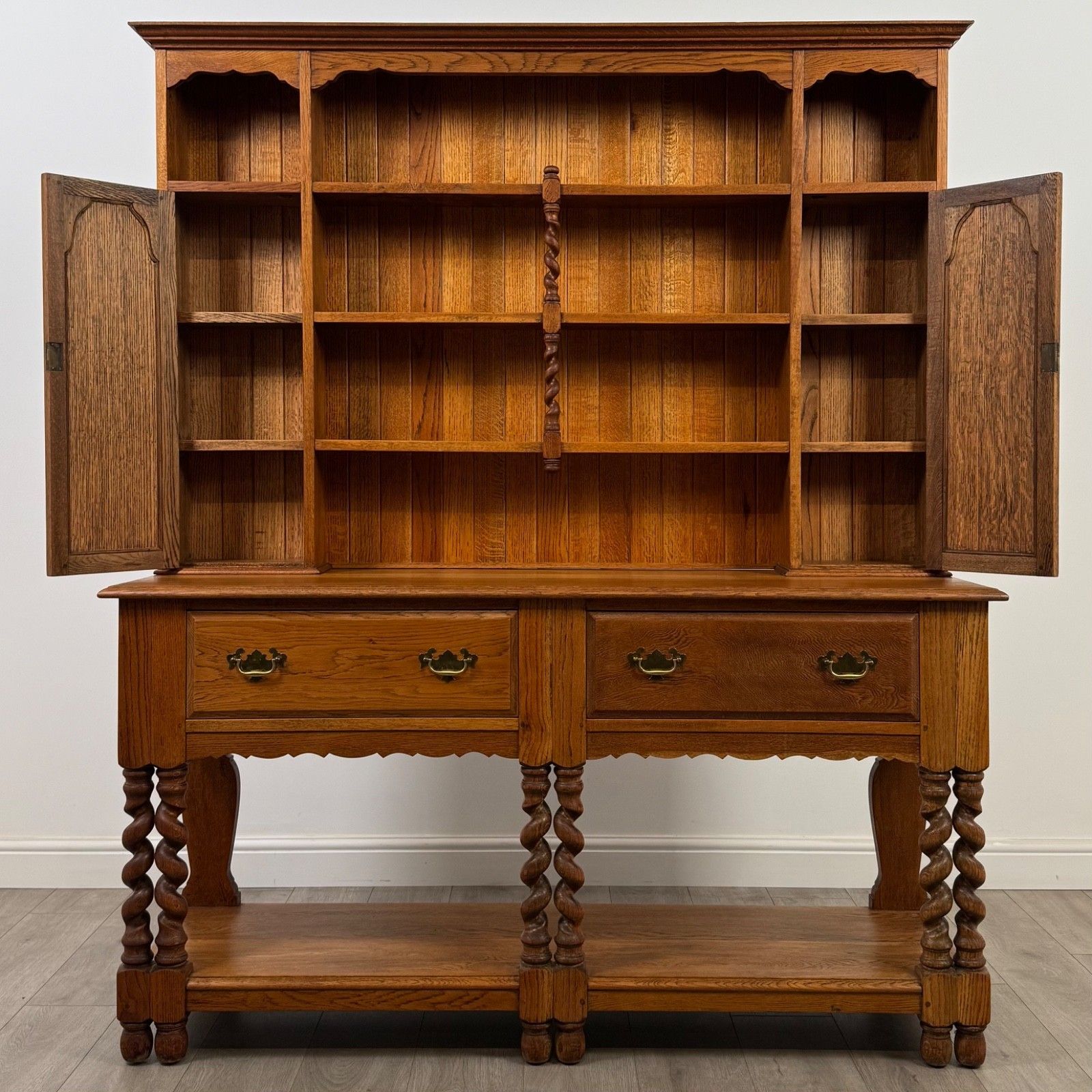 Antique 20th Century Barley Twist Dresser In Golden Oak ( Af 5329 ) photo furniture