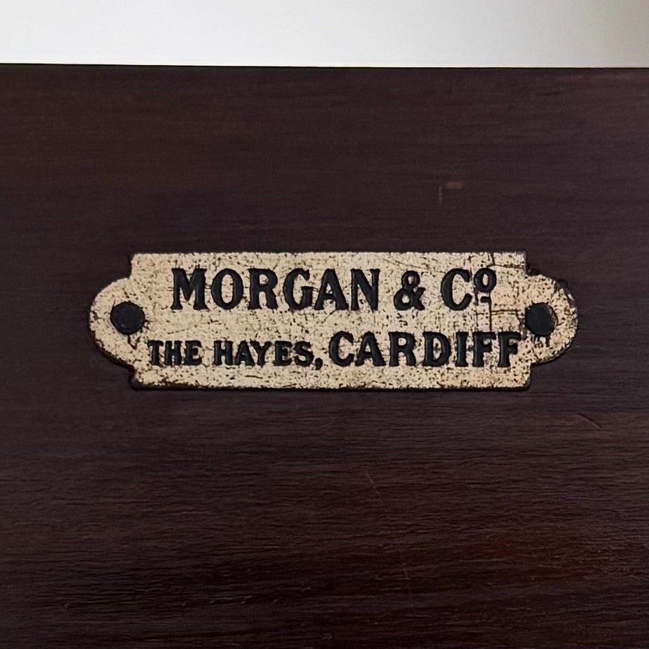 photo for sale Antique 20th Century Mahogany Display Cabinet By Morgan & Co ( Af 5339 )