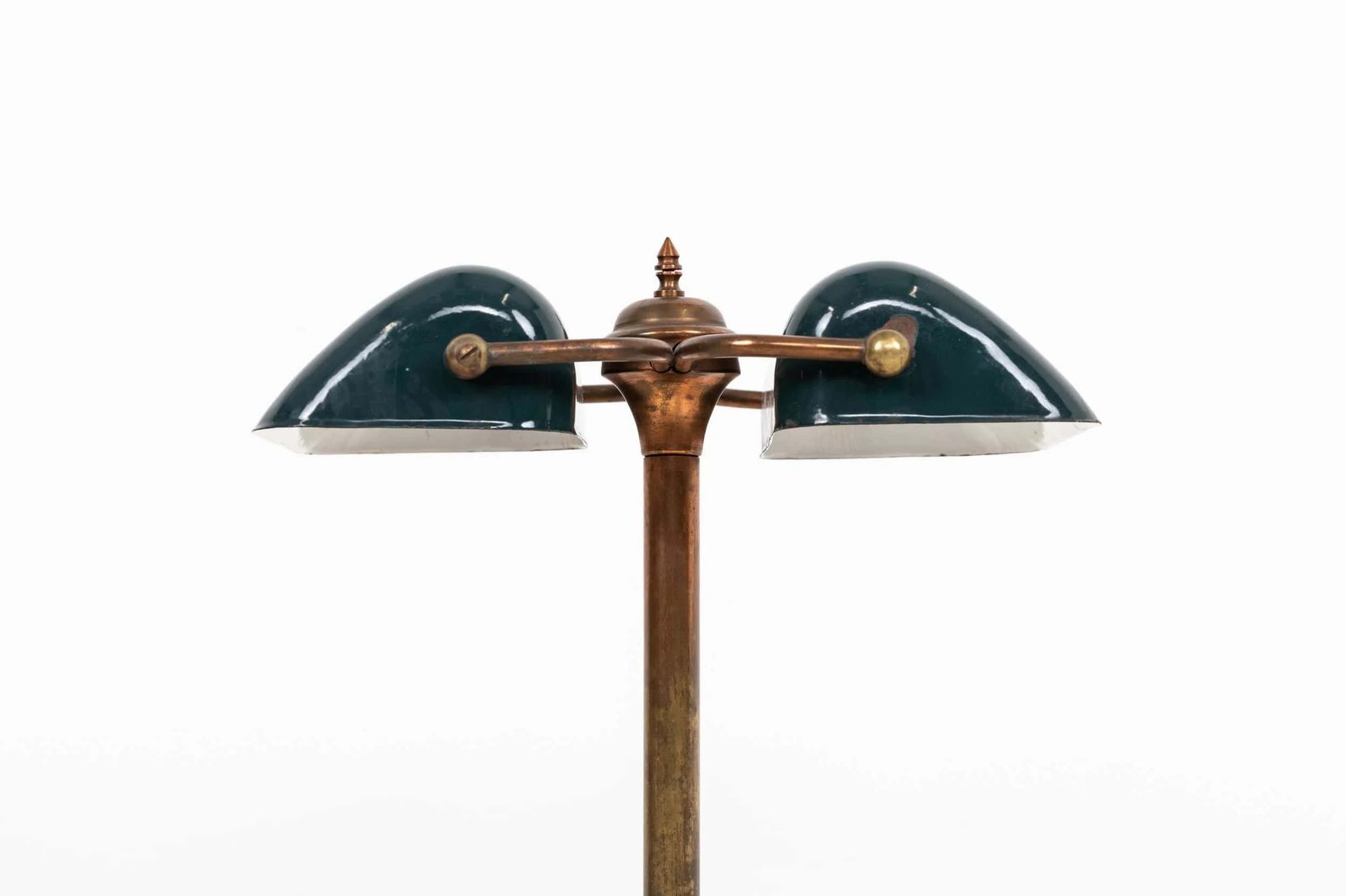 Early 20th Century Double Headed Copper Bankers Lamp photo 750.0