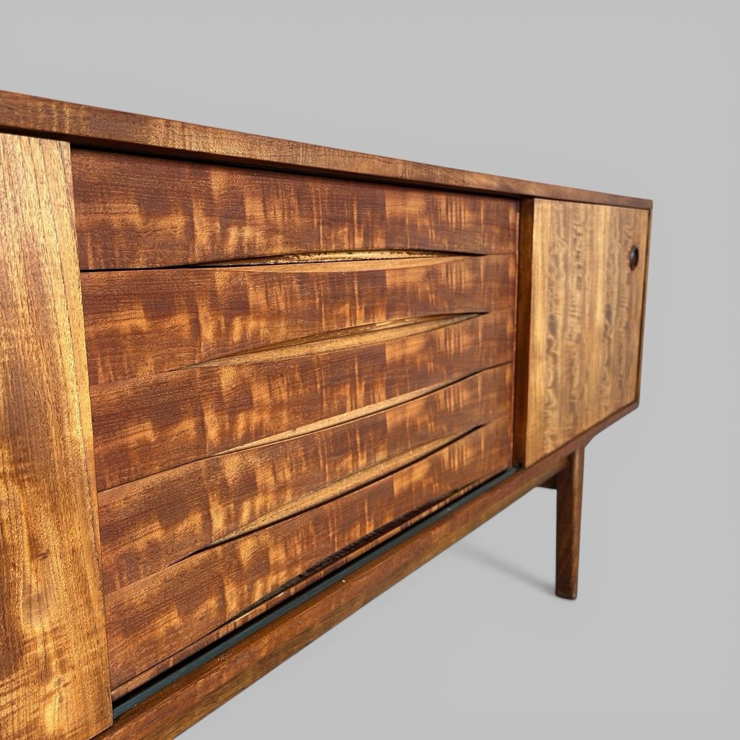 Danish Style Teak Sideboard – Mid Century Scandinavian Storage Unit photo vintage