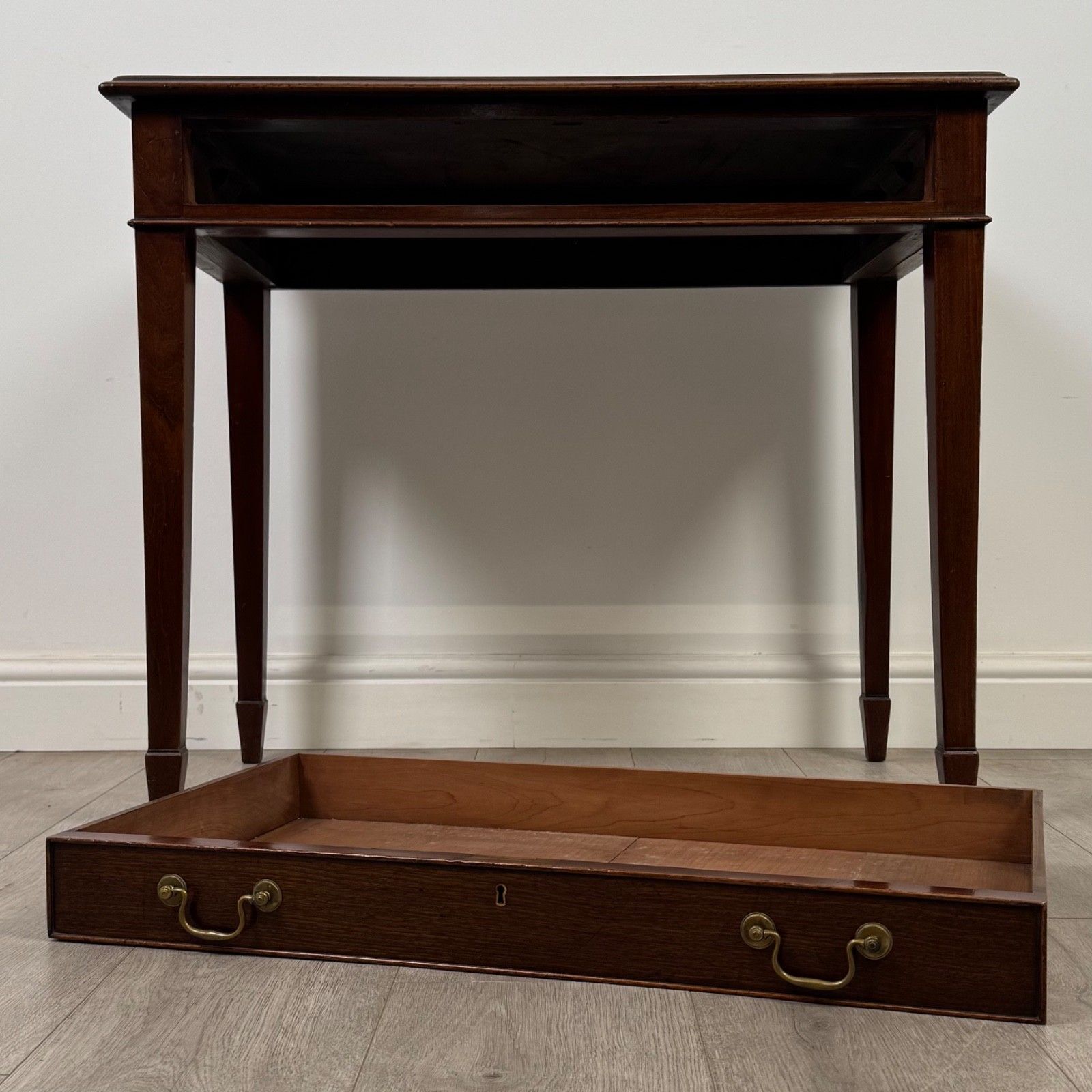 photo for sale Antique 19th Century Georgian Style Writing Table In Mahogany ( Af 5367 )
