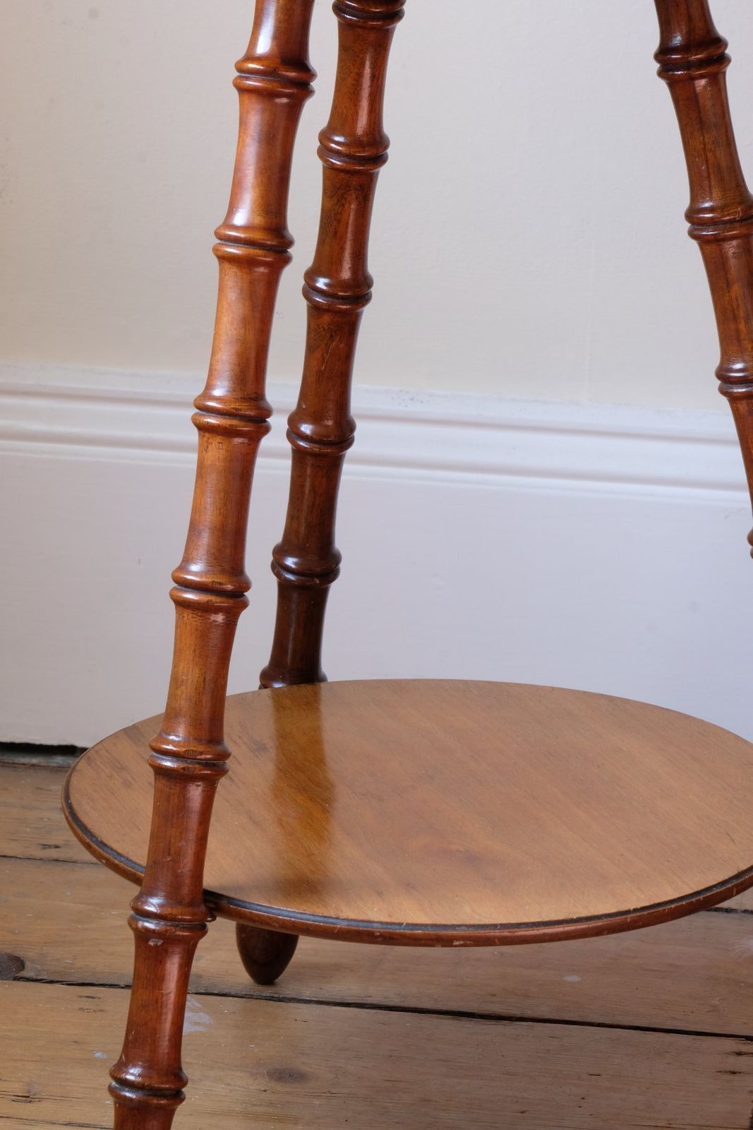 800.0 William Gerrard ‘Gypsy’ Cricket Table – Two Tone Mahogany, Hampshire, C.1870–1895 photo