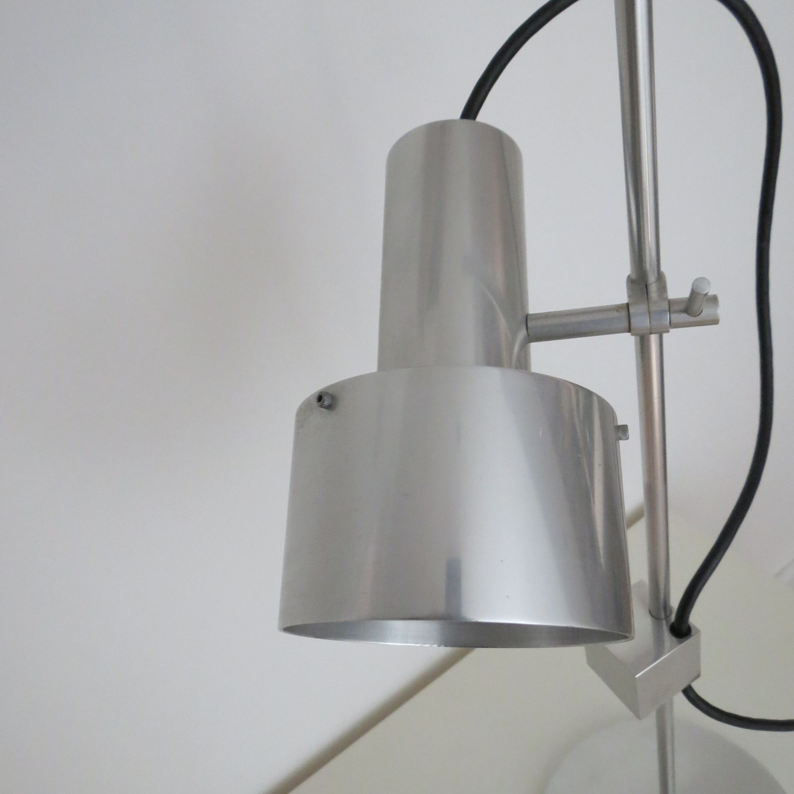 895.0 1960s Peter Nelson Aluminium Desk Lamp Mid Century Lamp Sh photo