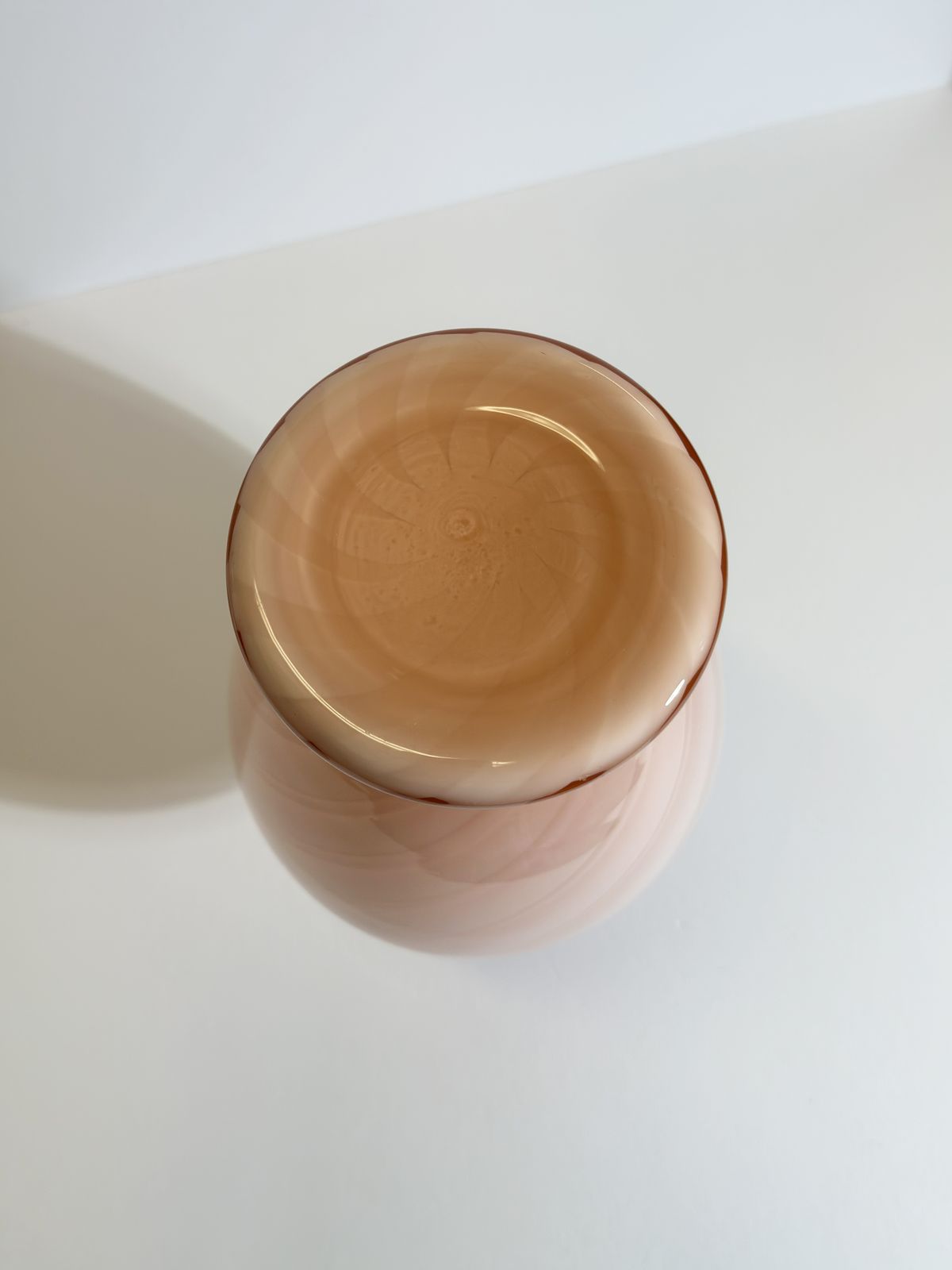 Murano Blush Pink Glass Vase, Cased Optic Swirl Urn On Pedestal, 1970s Italy photo vintage