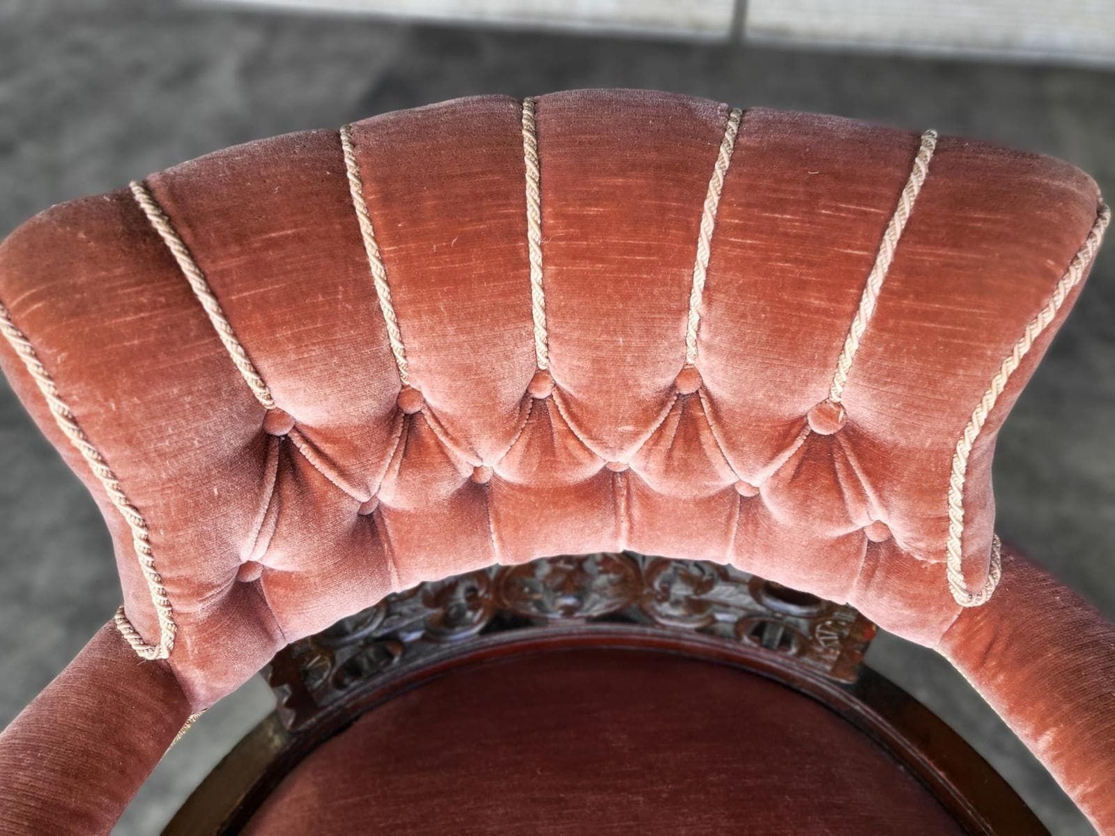 Antique Upholstered Bedroom Tub Arm Chair Legs Castors photo Furniture