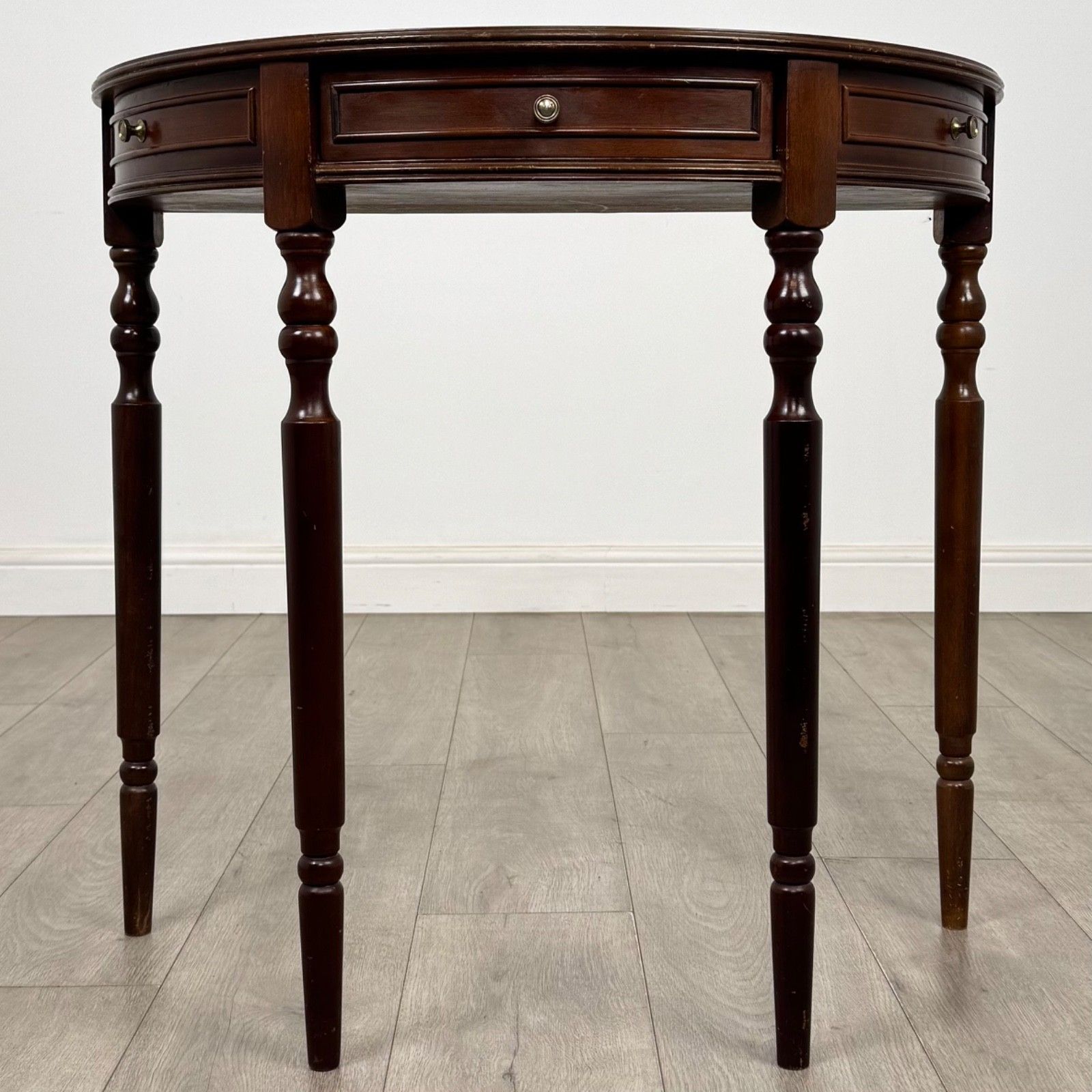 Antique 20th Century Small Demi Lune Side Table In Mahogany ( Af 5355 )