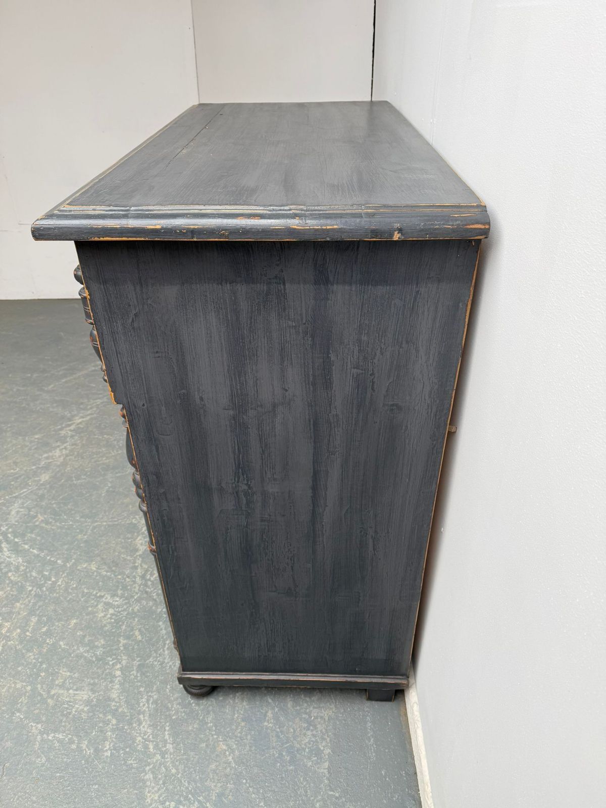 A Huge Pine Victorian Painted Light Grey 5 Drawer Chest Of Drawers photo furniture
