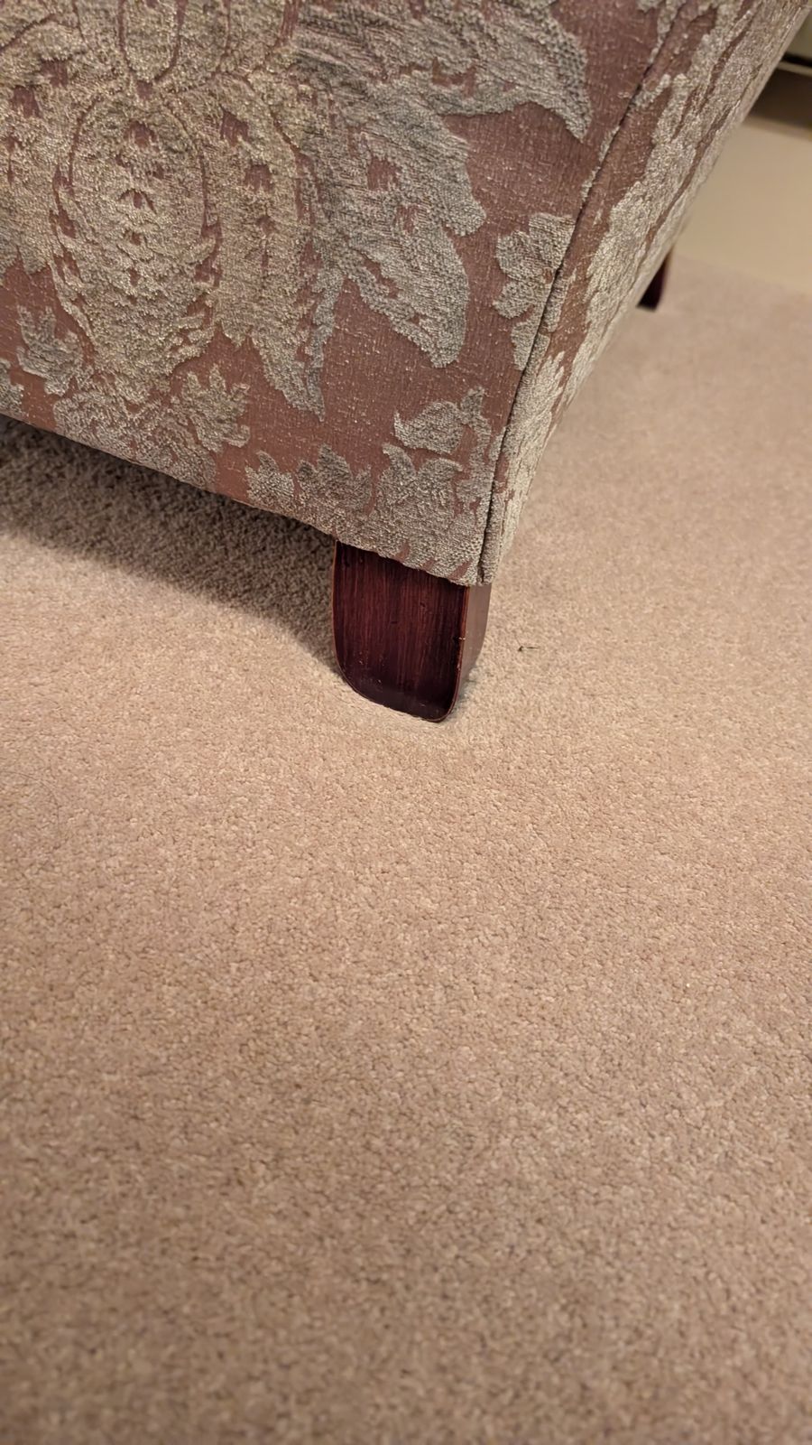Duresta Lansdowne Reading Chair   Luxury Damask Snuggler Armchair photo 300.0