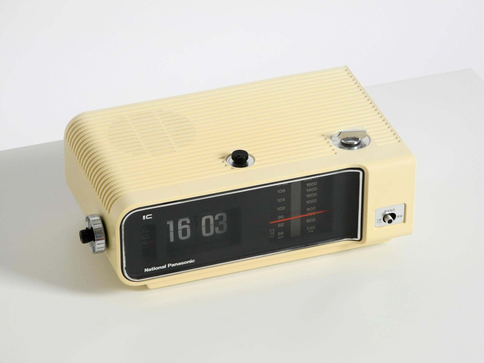 Original 1970s National Panasonic Flip Number Radio Alarm Clock Model. photo for sale
