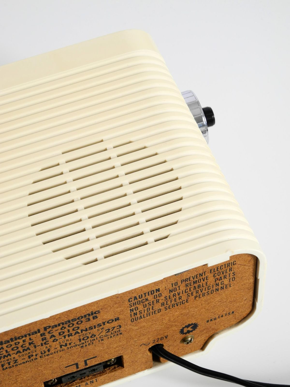 photo vinterior Original 1970s National Panasonic Flip Number Radio Alarm Clock Model.