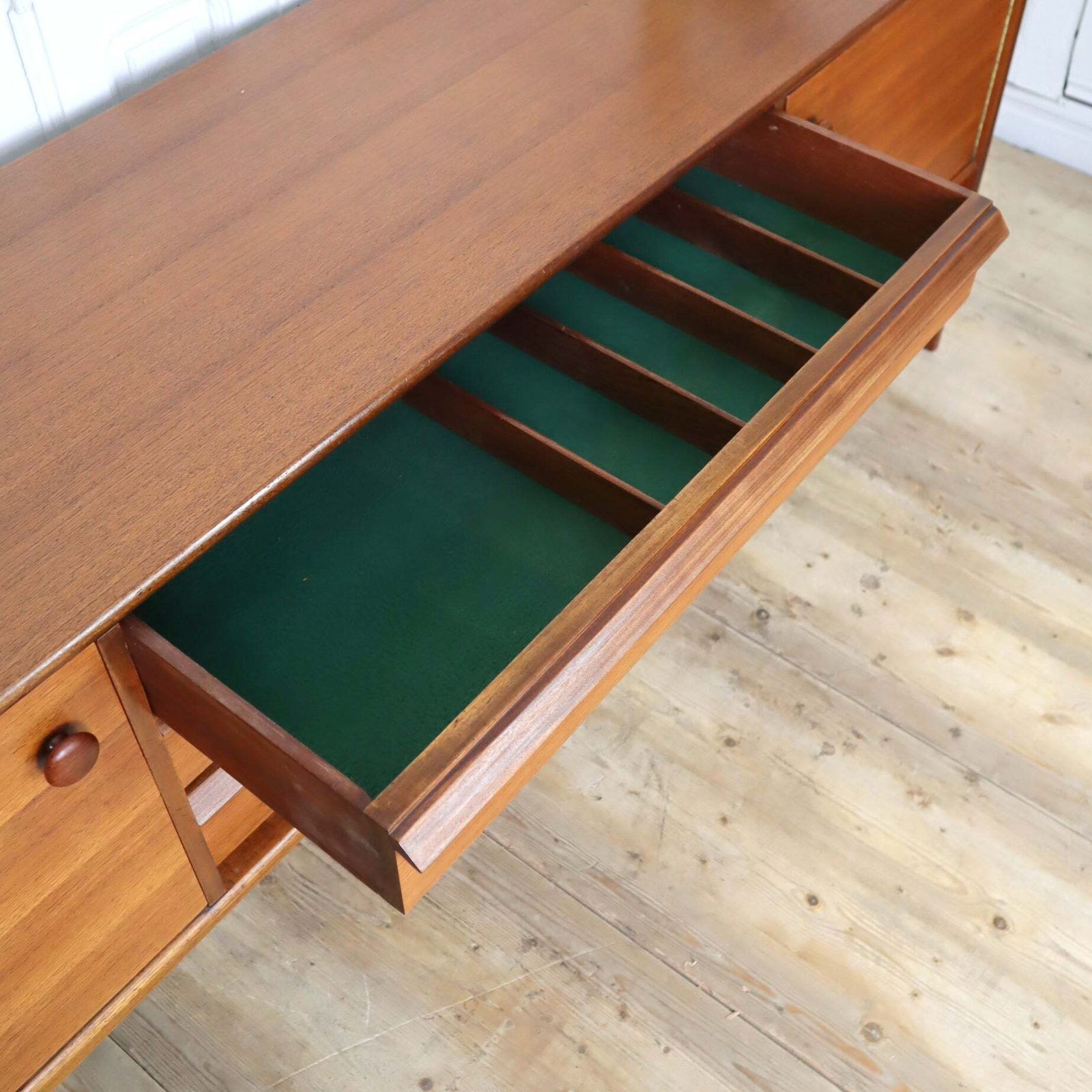 Rare Mid Century Teak 'Da Silva' Younger Sideboard photo vintage